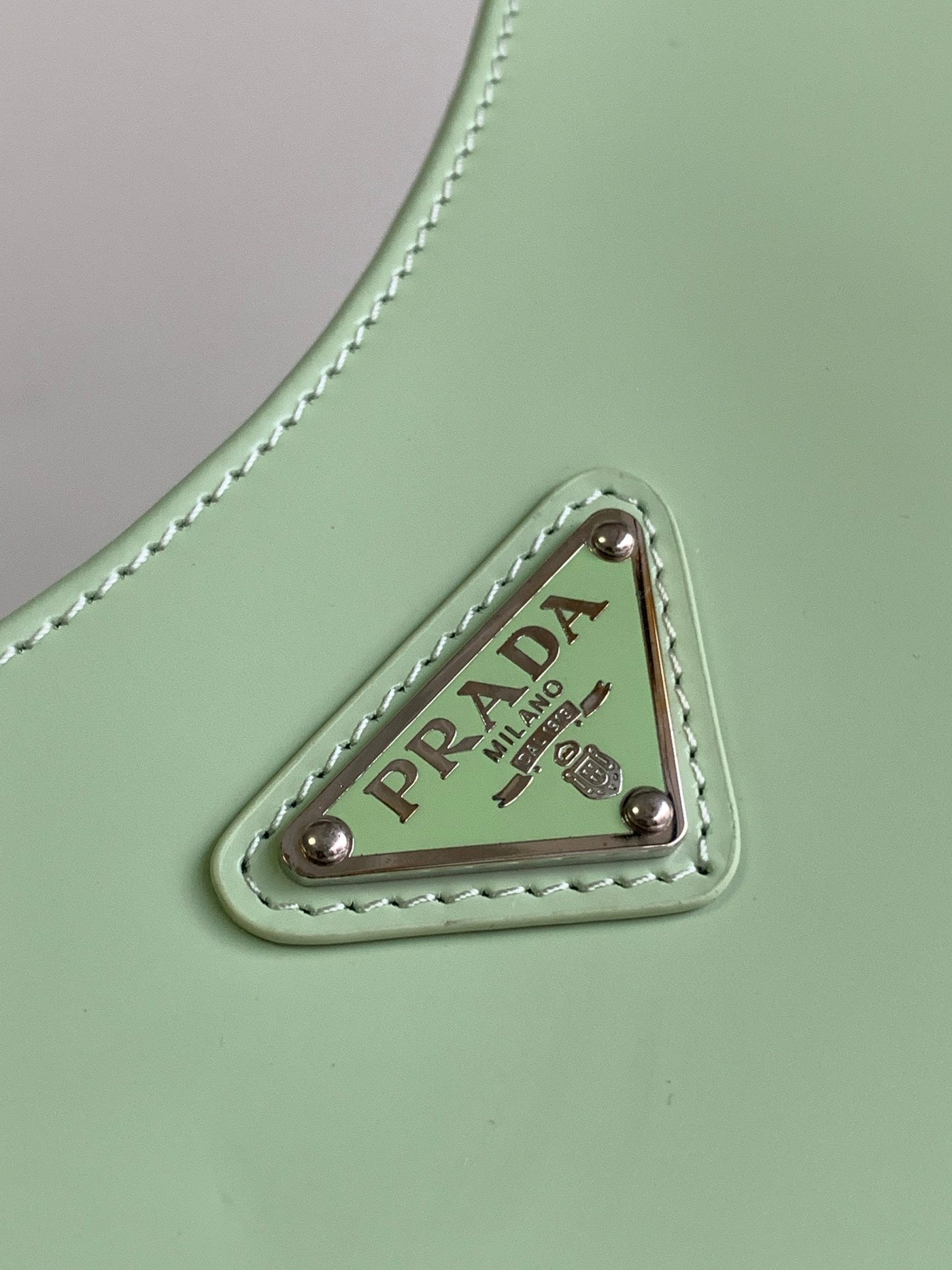 CLEO 30 LIGHT GREEN BRUSHED LEATHER SHOULDER BAG - Product Image 5