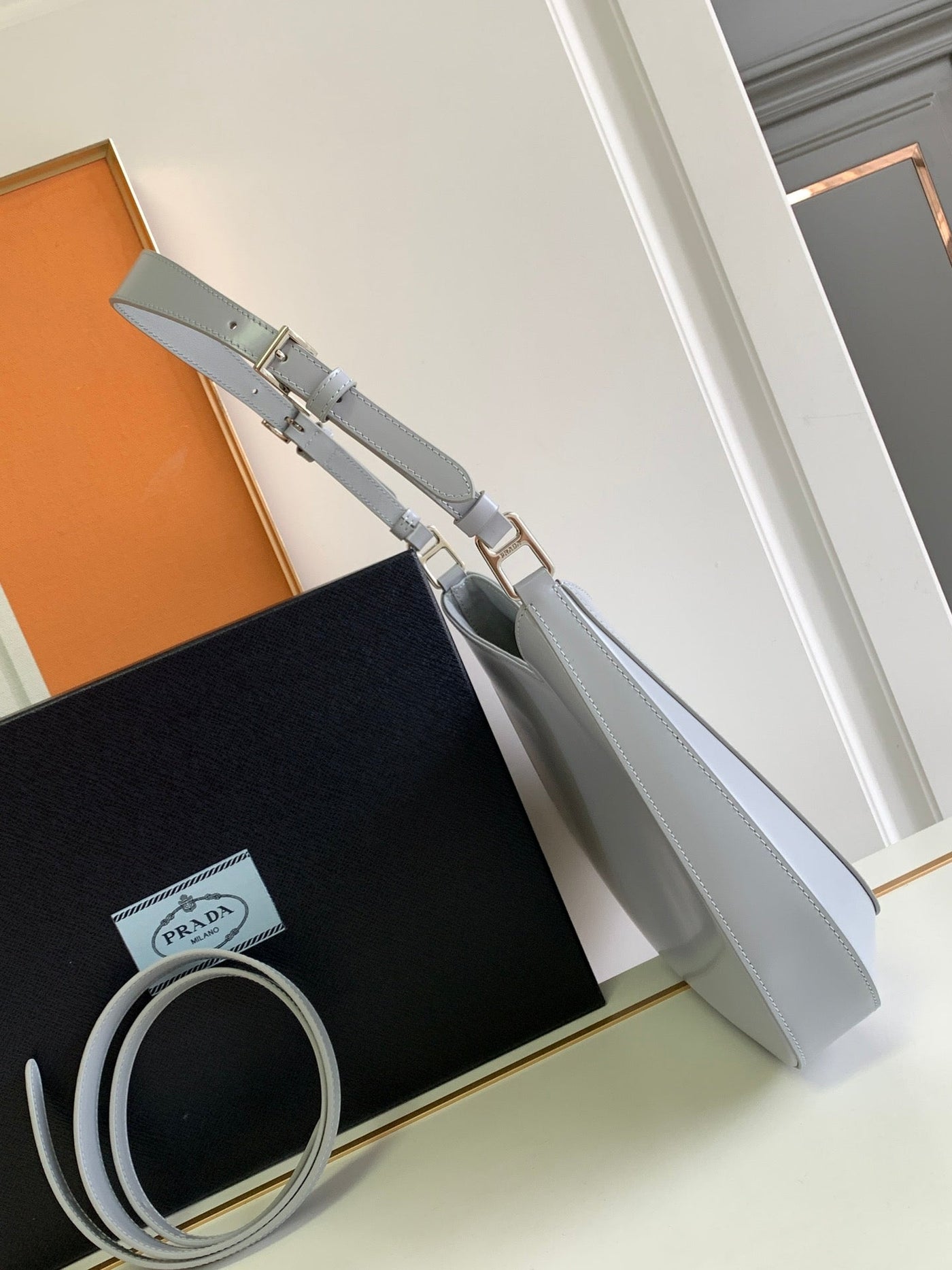 CLEO 30 GREY BRUSHED LEATHER SHOULDER BAG - Product Image 2