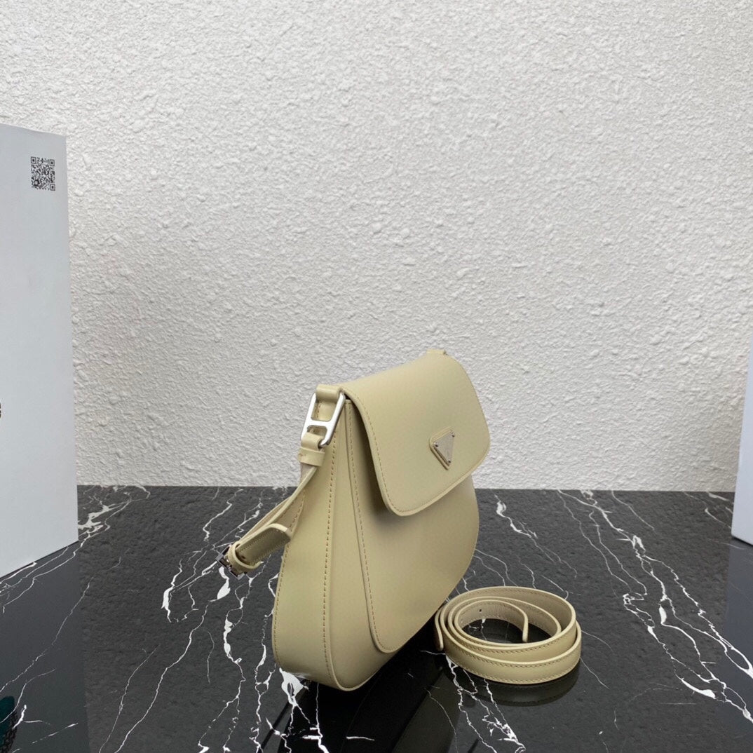 CLEO 24 BEIGE BRUSHED LEATHER SHOULDER BAG - Product Image 4