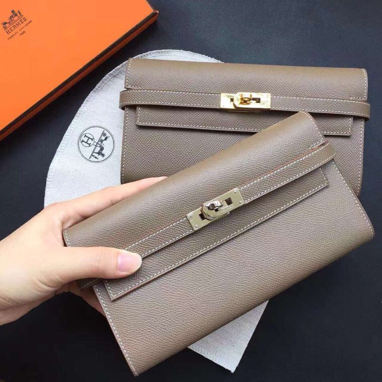 HM KELLY CLASSIC WALLET 20.5 CEDAR CALFSKIN | Studio Nafay