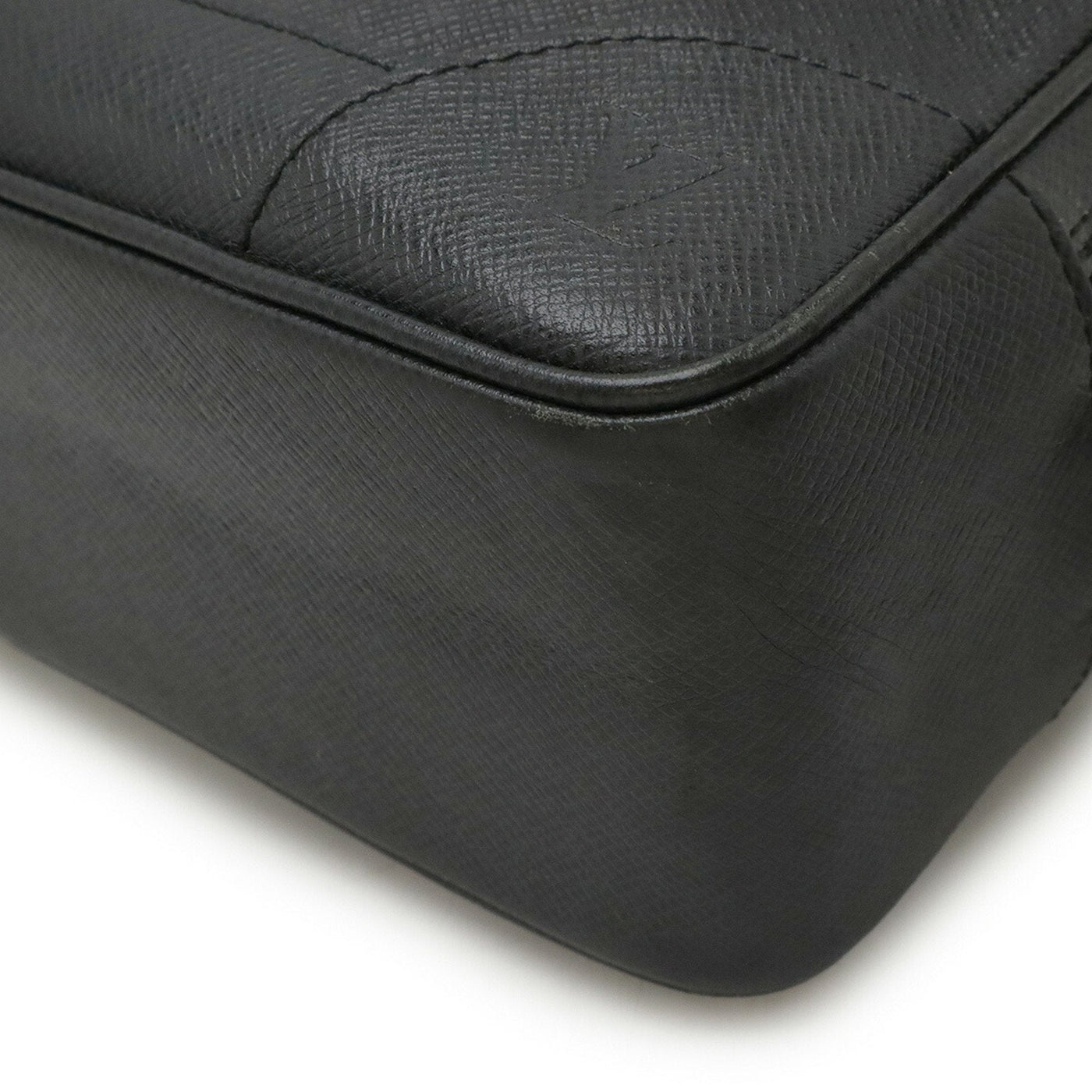 Louis Vuitton Ardoise Black Taiga Leather Clutch Bag ( ) - Product Image 4