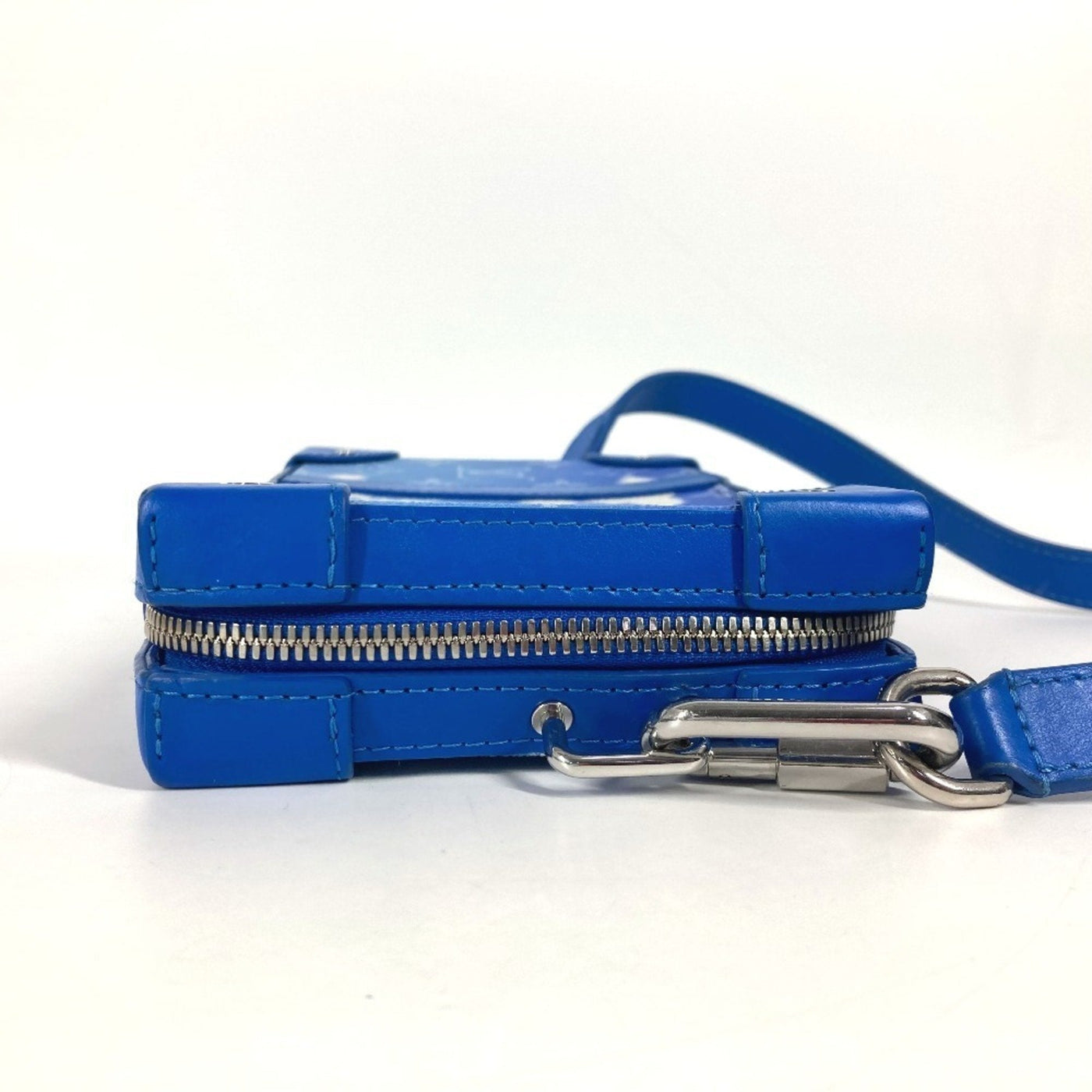 Louis Vuitton Blue White Monogram Clutch Bag Pochette Shoulder Bag ( ) - Product Image 3