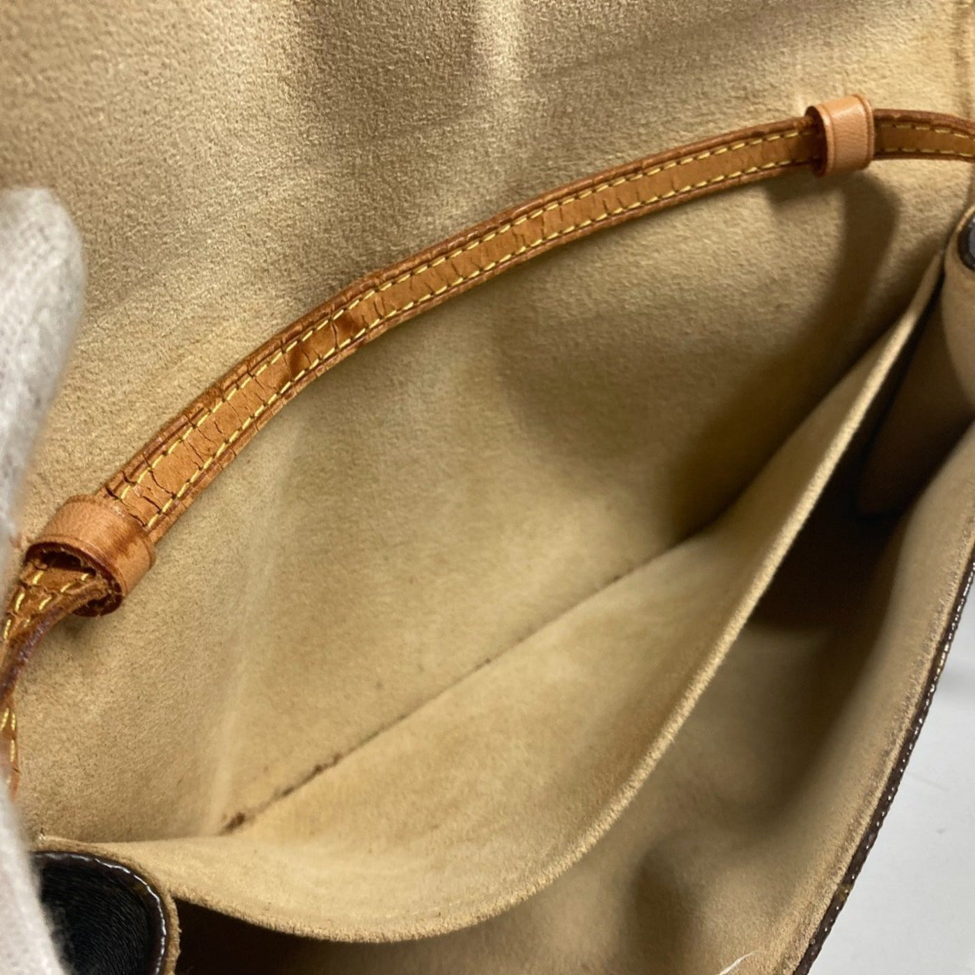 Louis Vuitton Brown Monogram Monogram Clutch Bag Pochette Shoulder Bag ( ) - Product Image 3