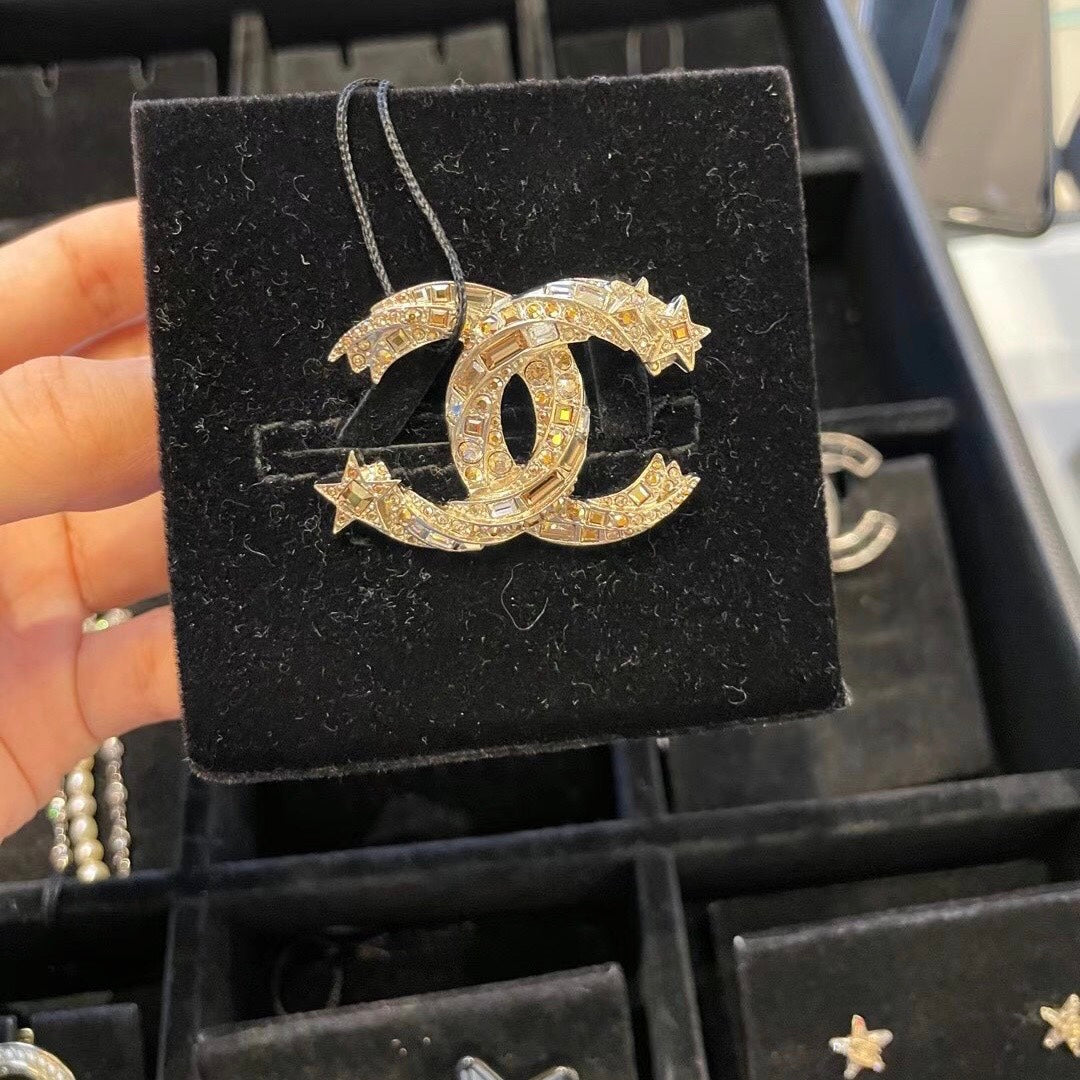 CC Brooch 158815 - Product Image 2
