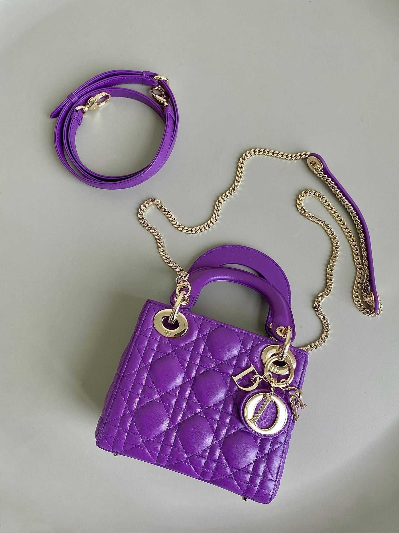LADY 17 IN VIOLET PURPLE LAMBSKIN WITH CANNAGE PATTERN - Product Image 2