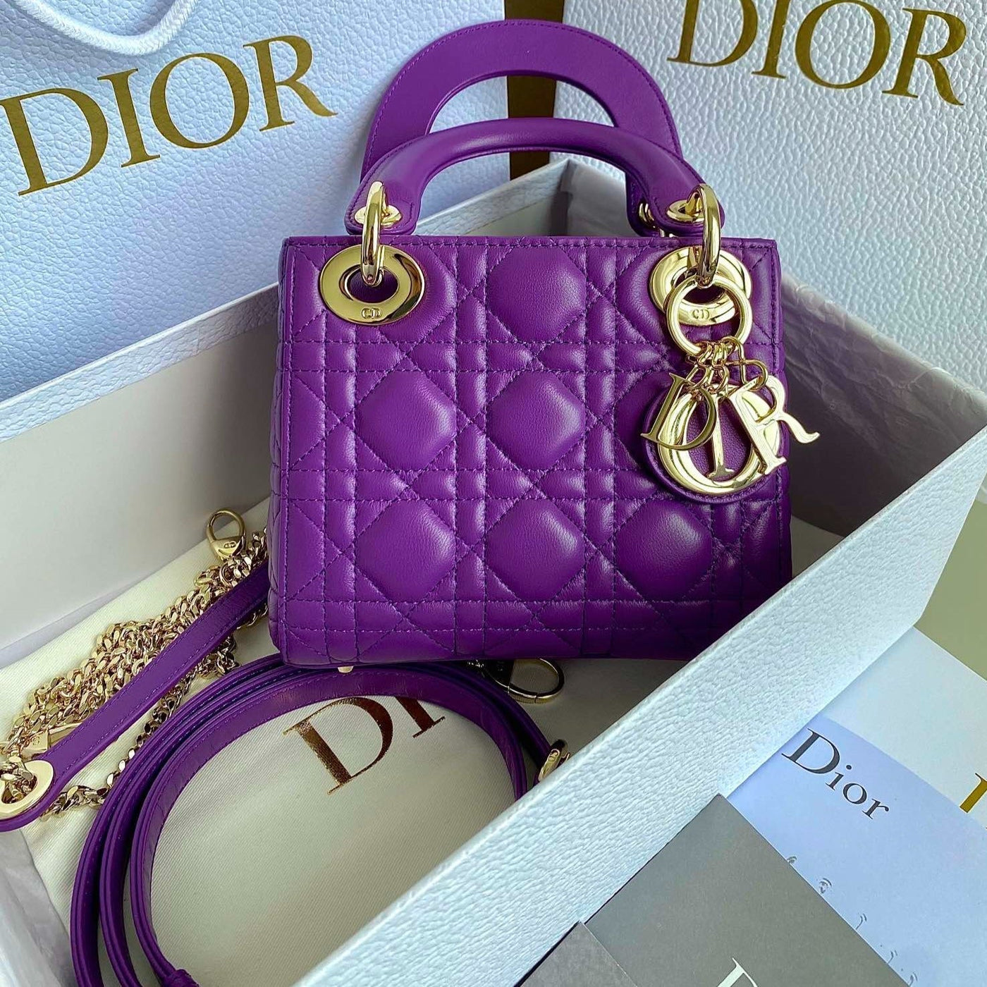 LADY 17 IN VIOLET PURPLE LAMBSKIN WITH CANNAGE PATTERN | Studio Nafay