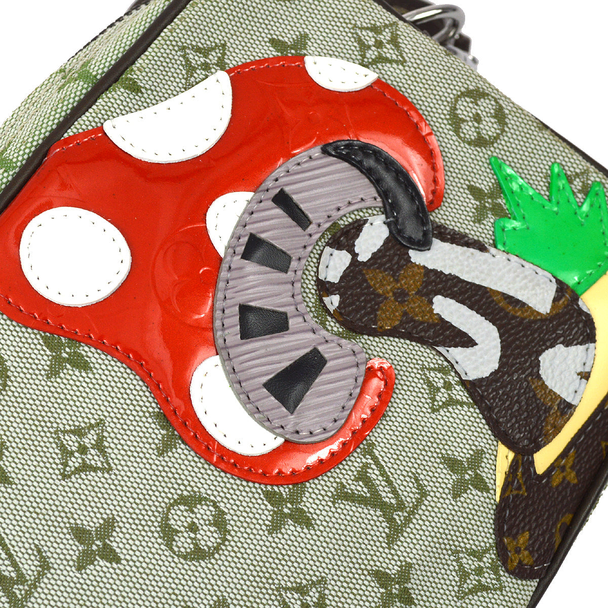 Louis Vuitton Pochette Conte De Fees Handbag
