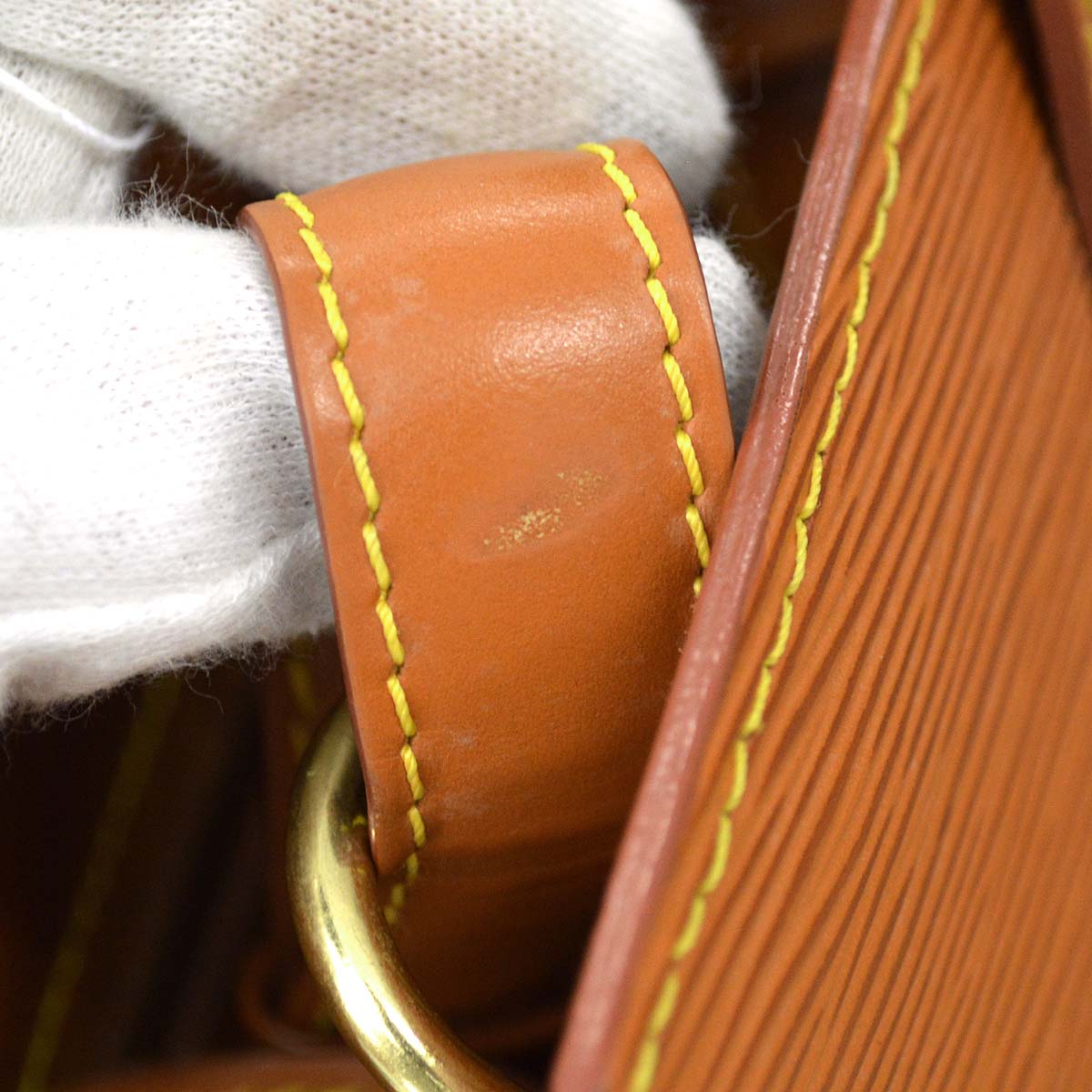 Louis Vuitton Brown Epi Cluny Shoulder Bag