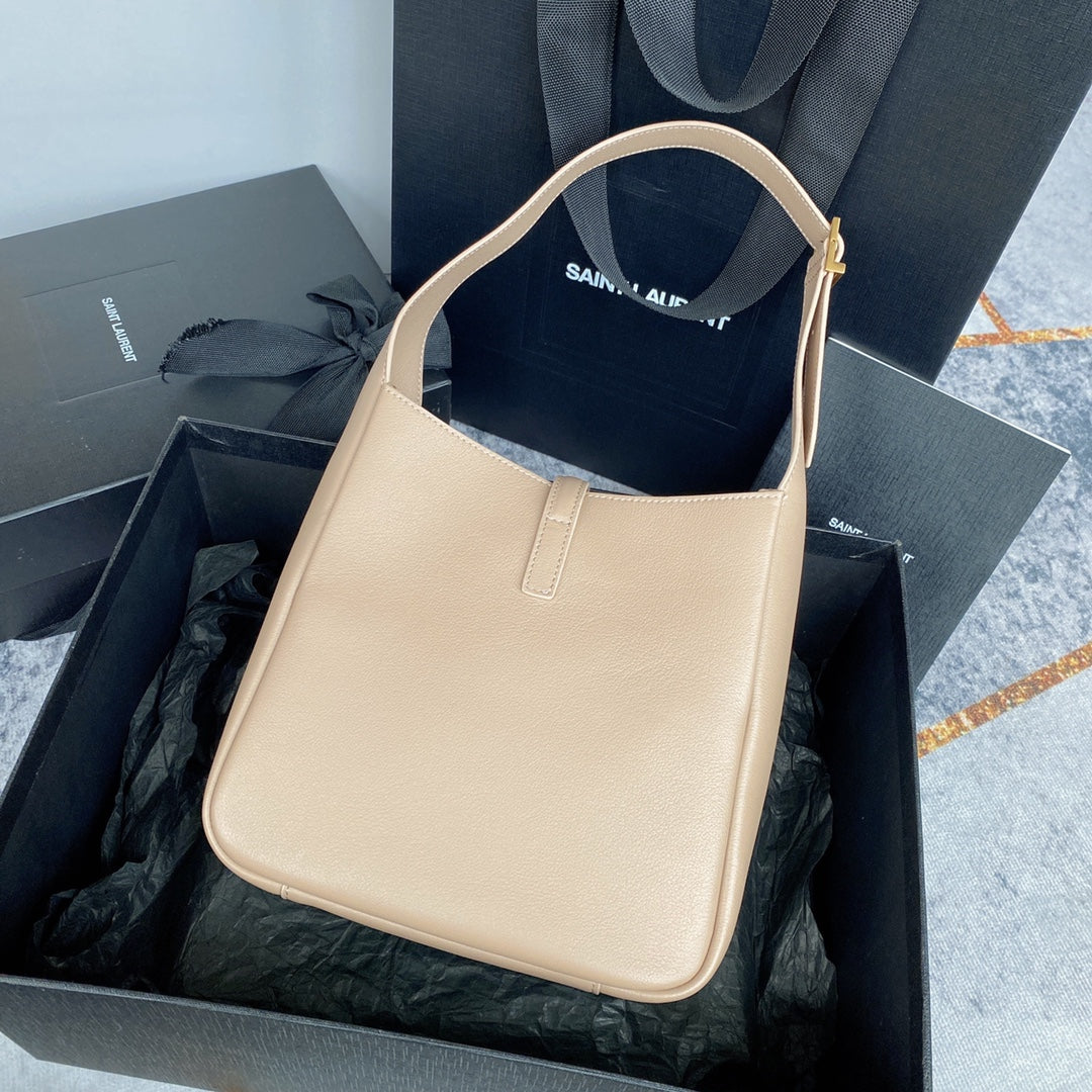 le 5a7 small 23cm dark beige calfskin - Product Image 9
