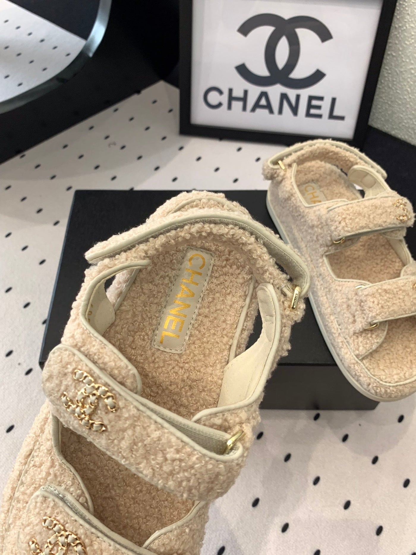 CC DAD SANDAL ECRU BEIGE LAMB FUR - Product Image 7