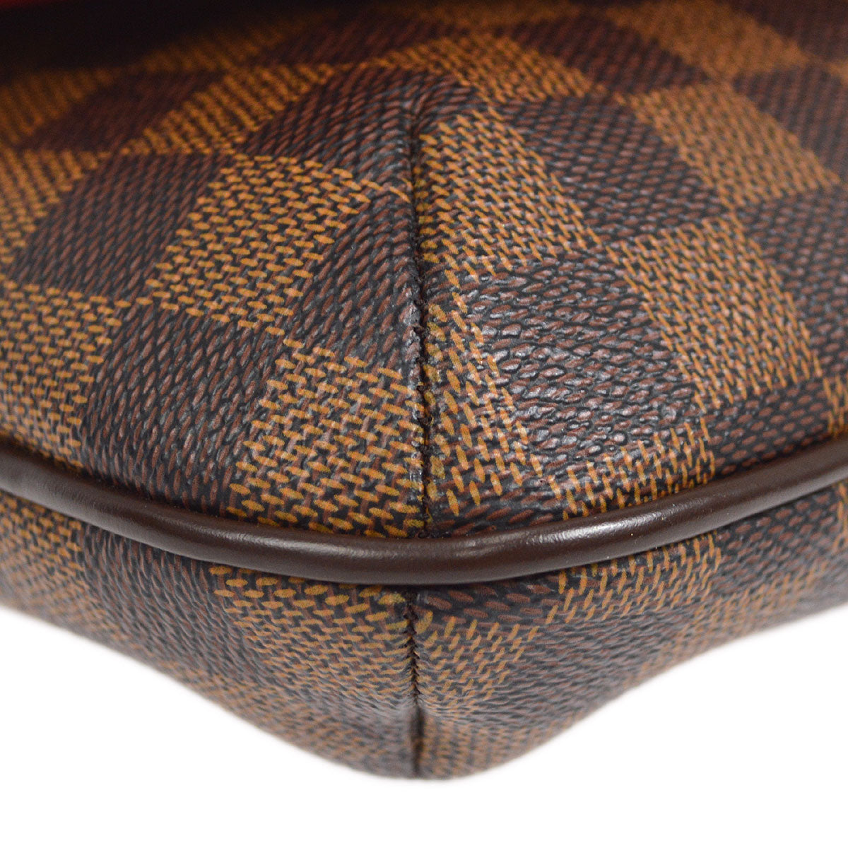 Louis Vuitton Damier Musette Salsa Long in Brown