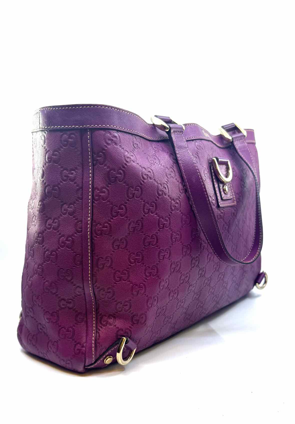GUCCI Raspberry Leather LOGO Handbag - Product Image 3