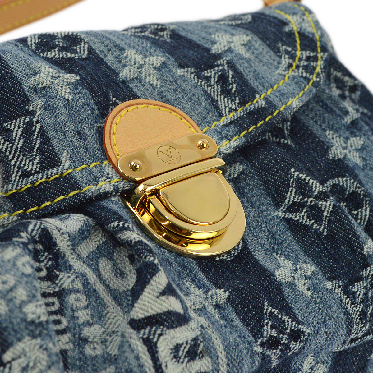Louis Vuitton Blue Monogram Denim Mini Pleaty Raye Handbag in Blue