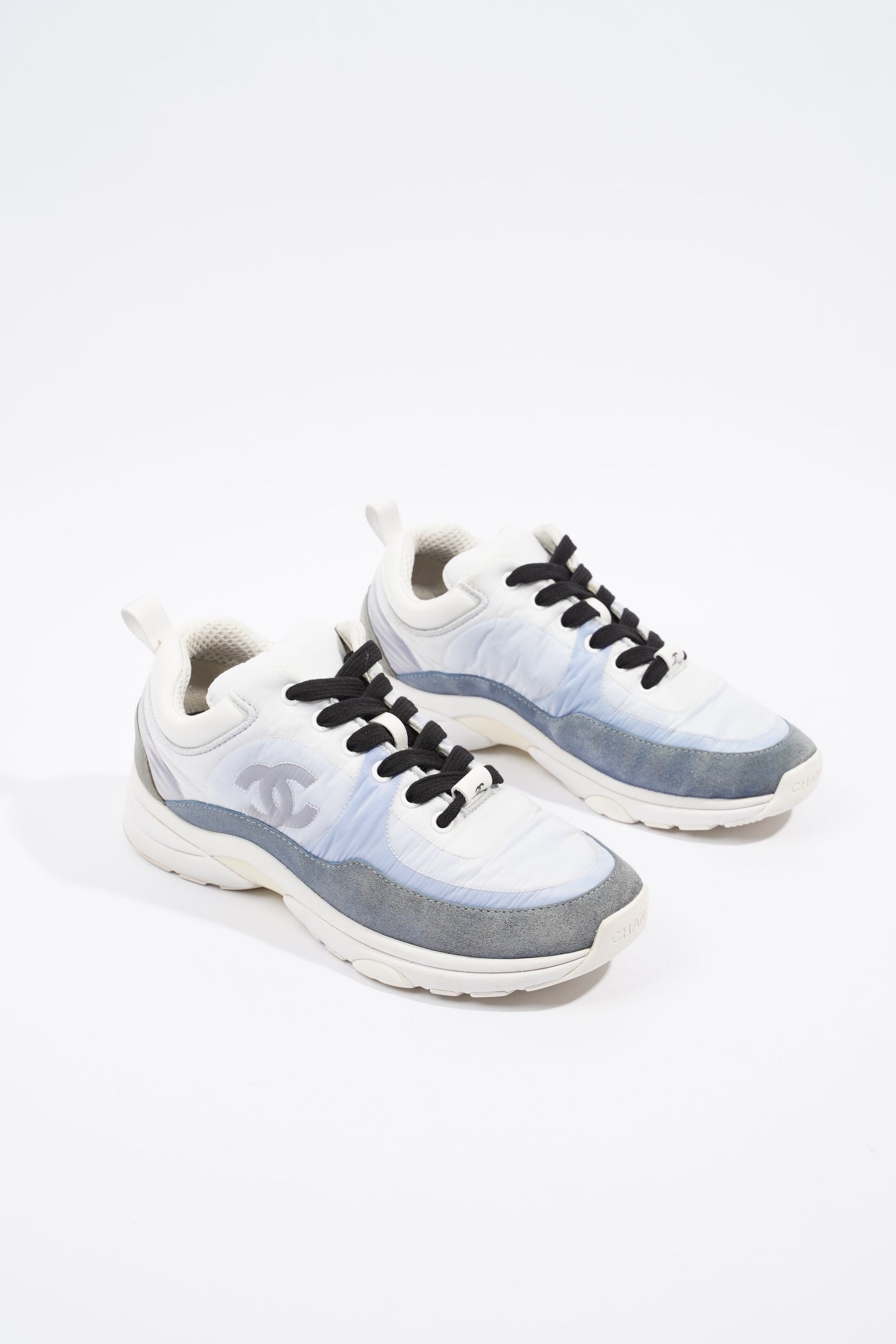 Chanel CC Logo Light Blue White Fabric EU 36 UK 3 | Studio Nafay