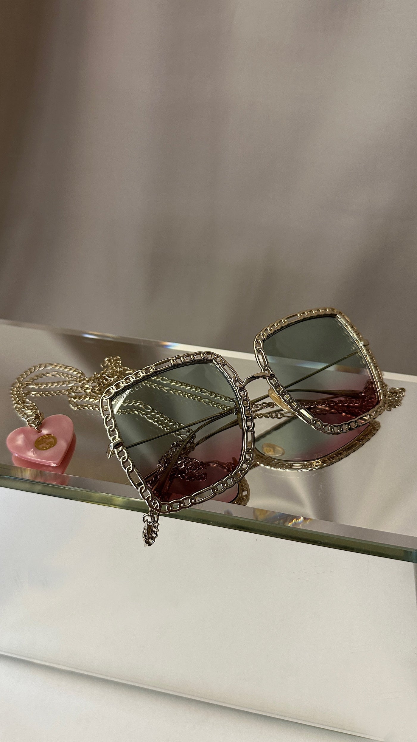 GUCCI Chain Sunglasses Gold | Studio Nafay