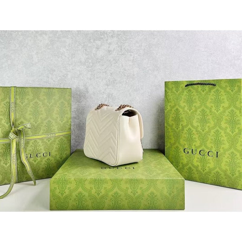 Gucci GG Marmont Fang Hand Bag - Product Image 4