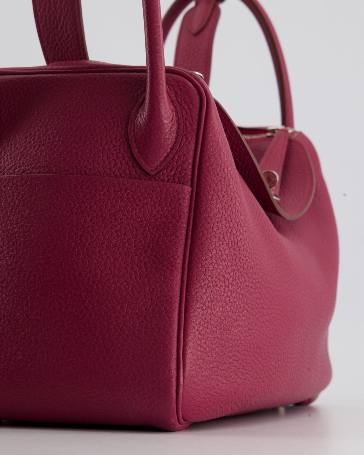 Hermes Lindy Bag 30cm in Rouge Galance in Togo Leather with Palladium Hardware - Product Image 7