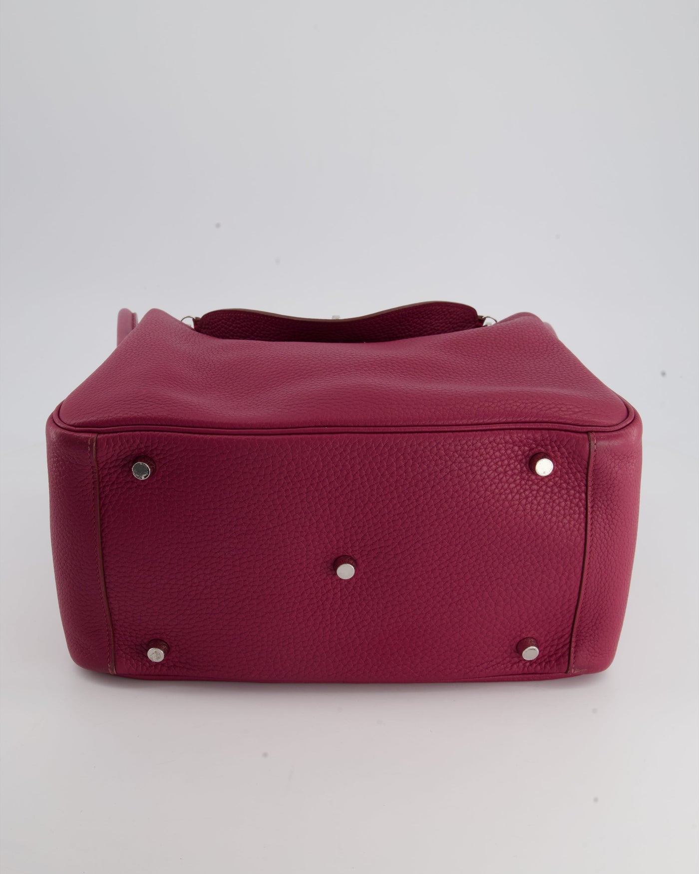 Hermes Lindy Bag 30cm in Rouge Galance in Togo Leather with Palladium Hardware - Product Image 13