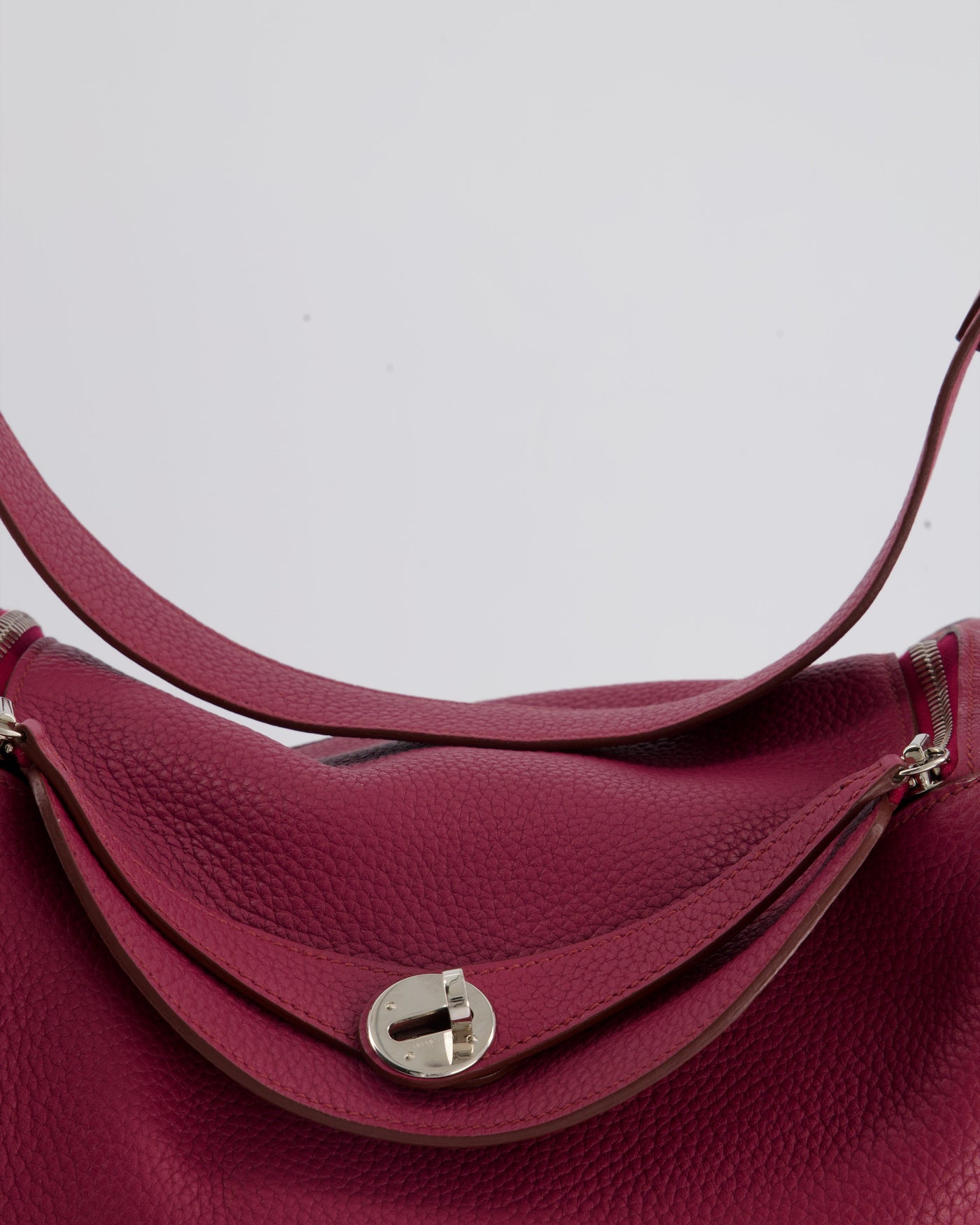 Hermes Lindy Bag 30cm in Rouge Galance in Togo Leather with Palladium Hardware - Product Image 4