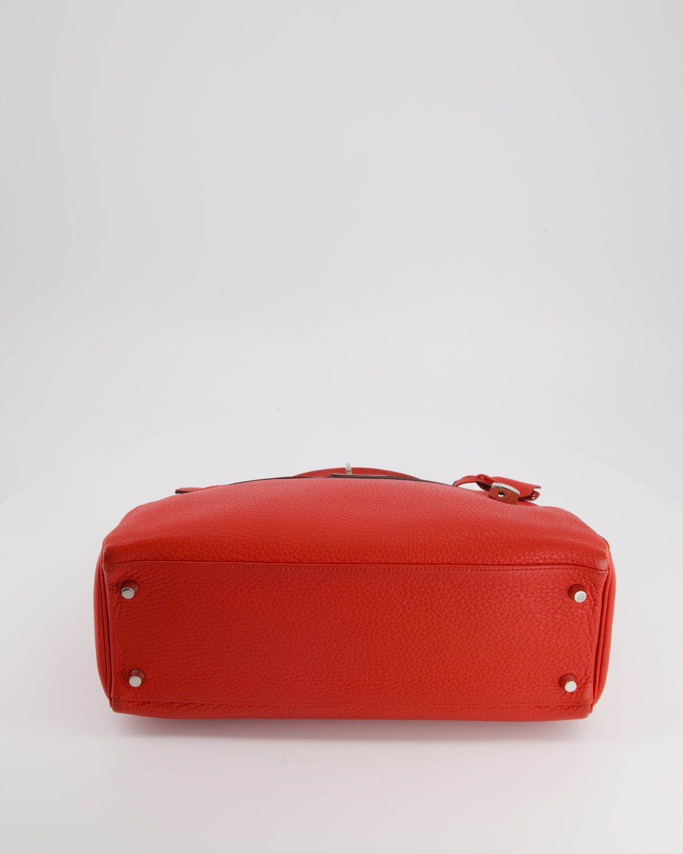 Hermes Kelly 32 Retourne Bag in Geranium Togo Leather and Palladium Hardware - Product Image 19