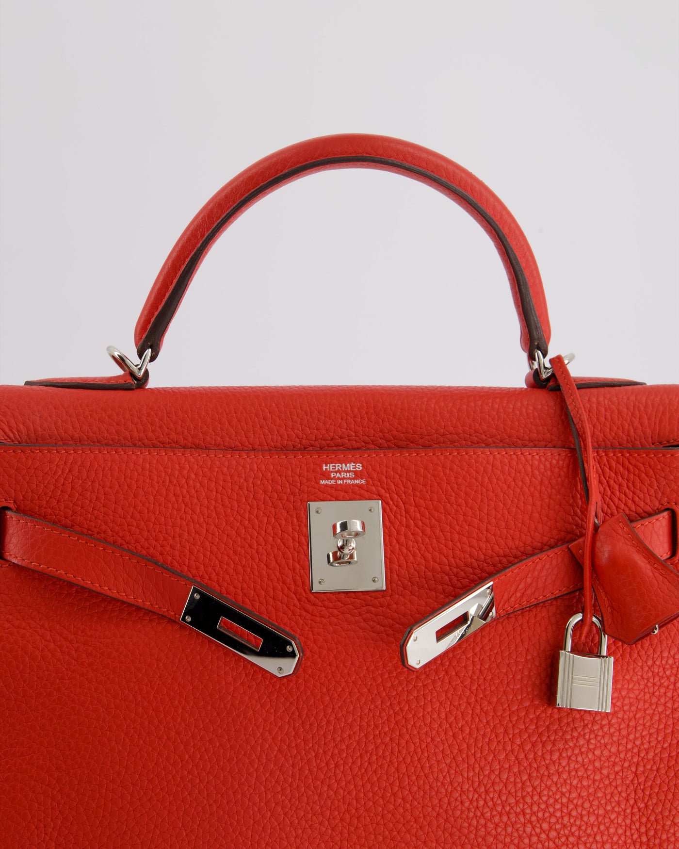 Hermes Kelly 32 Retourne Bag in Geranium Togo Leather and Palladium Hardware - Product Image 15