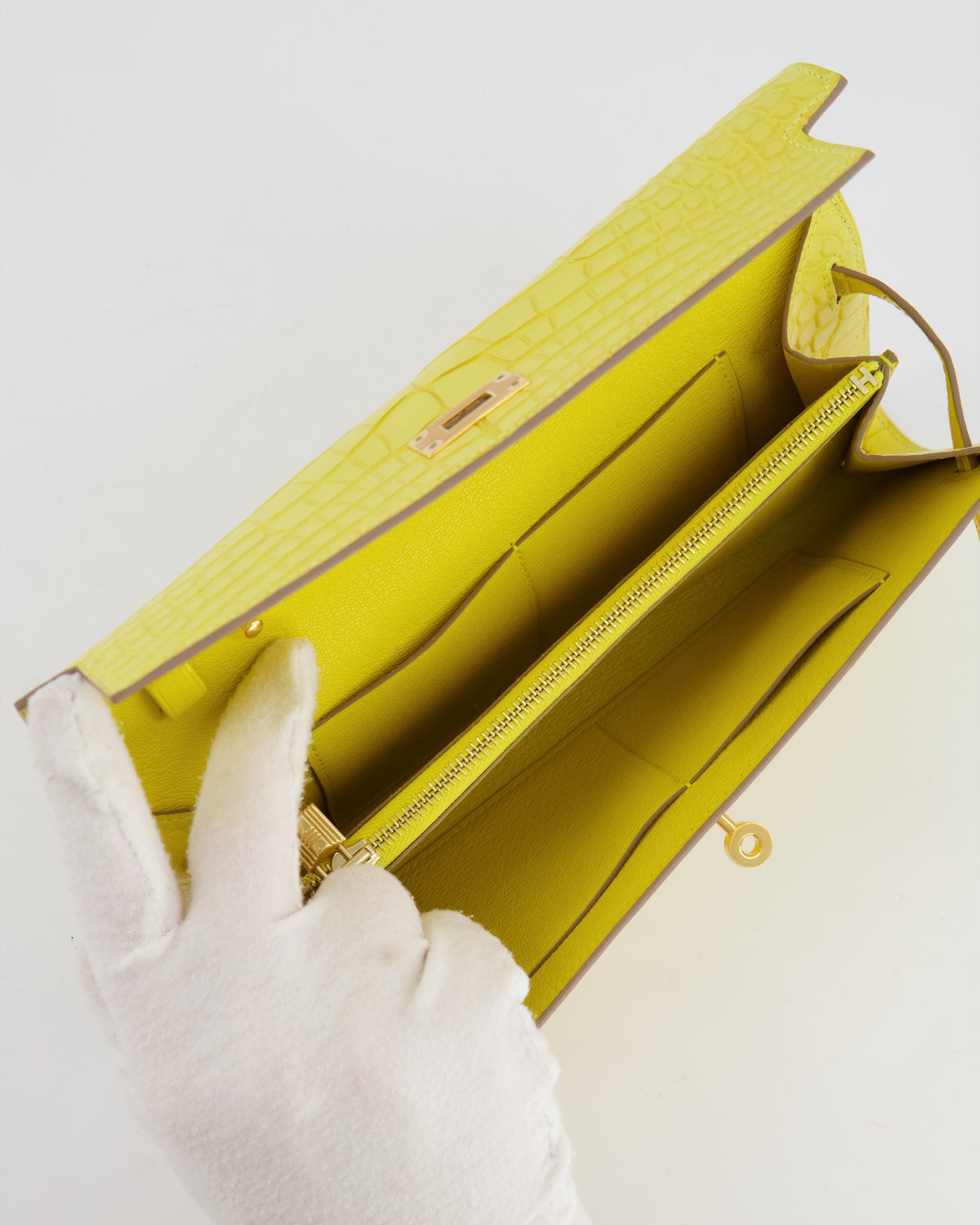 *RARE* Hermes Kelly To Go Bag in Jaune Mimosa Alligator Mississippiensis Leather with Gold Hardware - Product Image 20