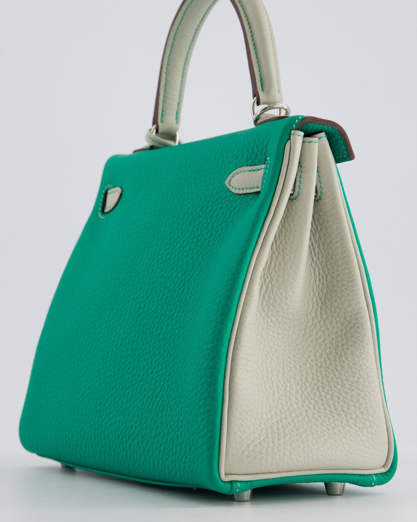 *SUPER RARE* Hermes HSS Kelly 25 Retourne Bag in Vert Vertigo & Gris Perle Togo Leather with Palladium Hardware & Contrast Stitching - Product Image 12