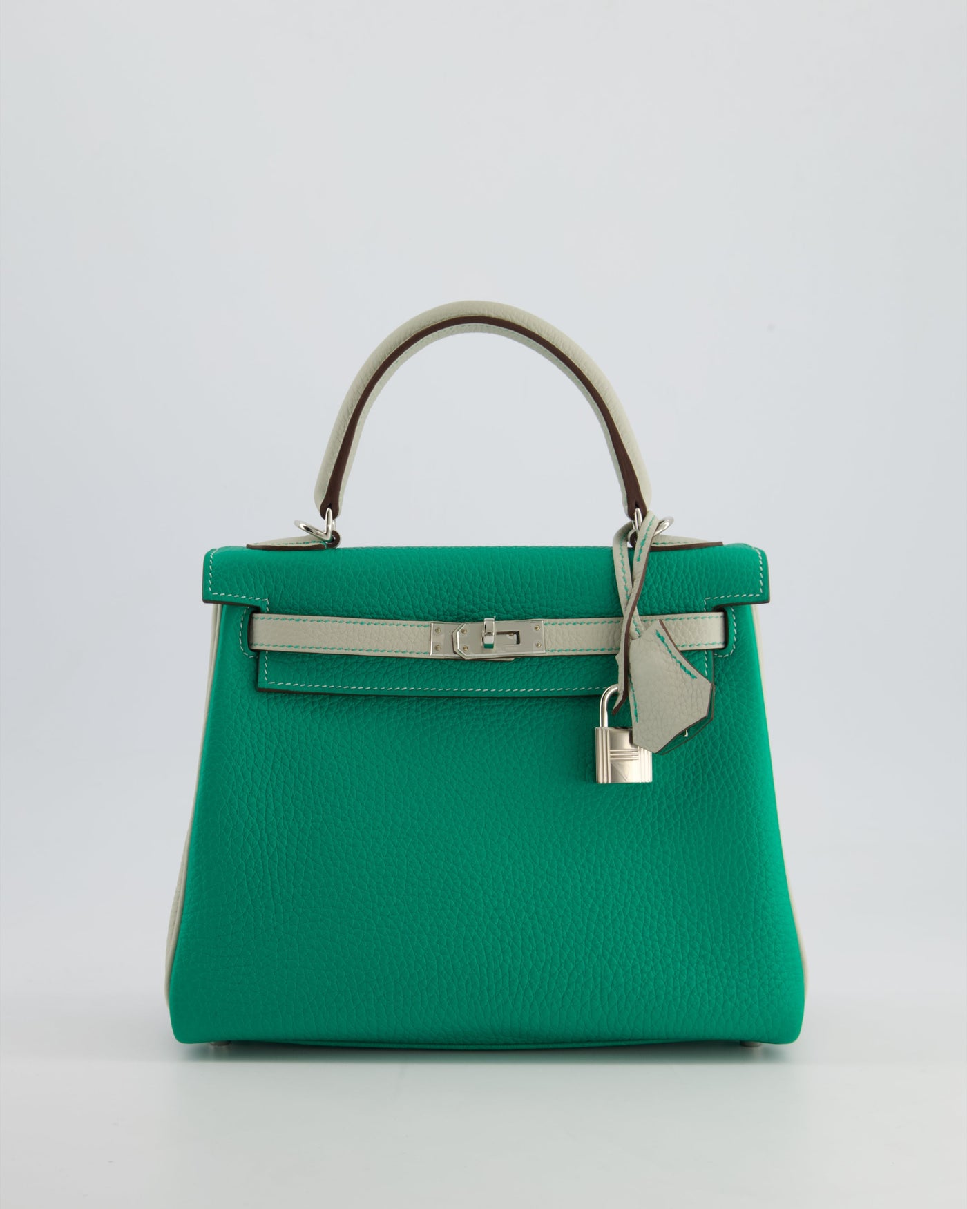 *SUPER RARE* Hermes HSS Kelly 25 Retourne Bag in Vert Vertigo & Gris Perle Togo Leather with Palladium Hardware & Contrast Stitching - Product Image 3