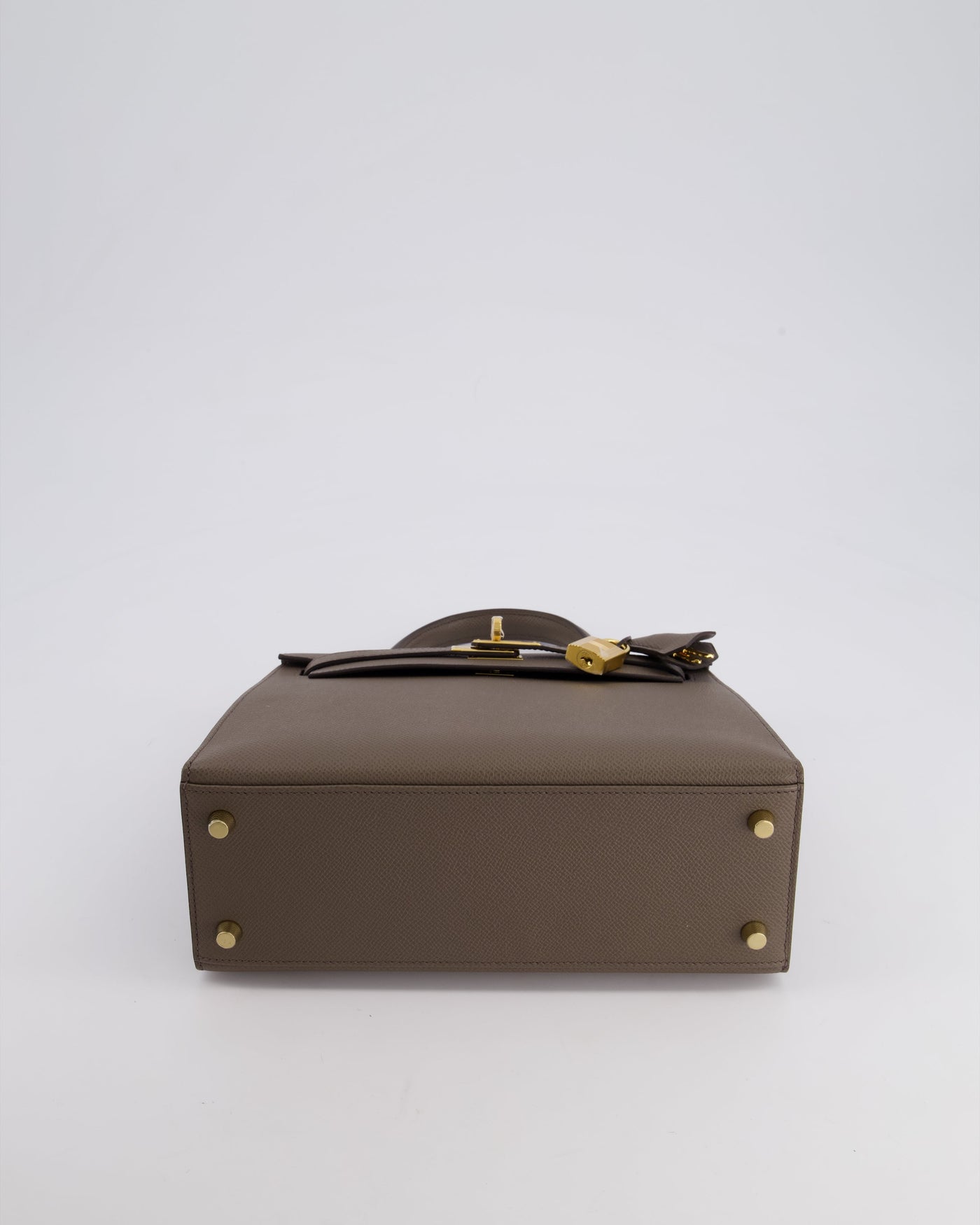 *RARE* Hermes Kelly 25 Sellier Bag in Gris Etain Epsom Leather with Gold Hardware - Product Image 20