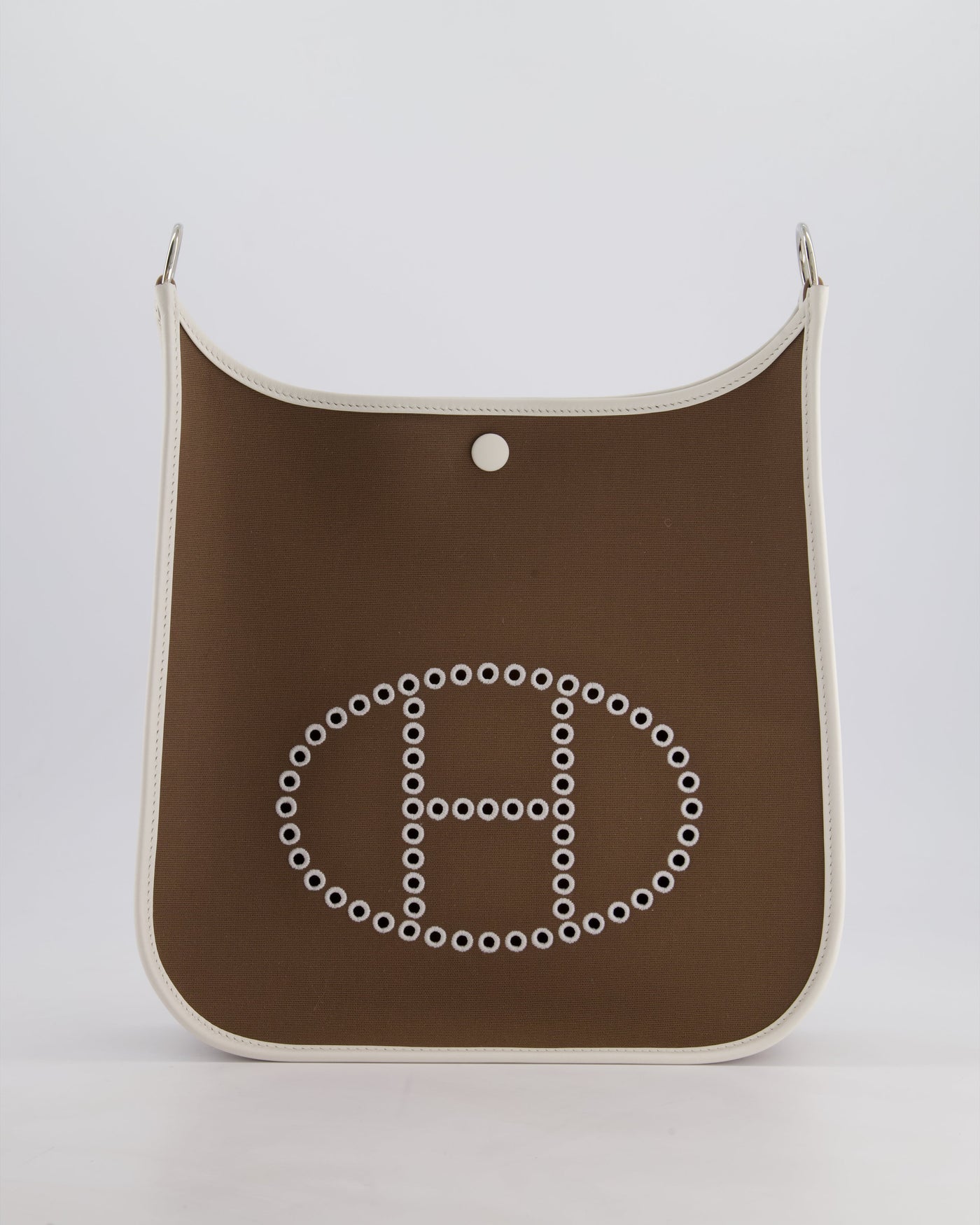 Hermes Evelyne 29 in Neo Etoupe Canvas and White with Palladium Hardware - Product Image 3