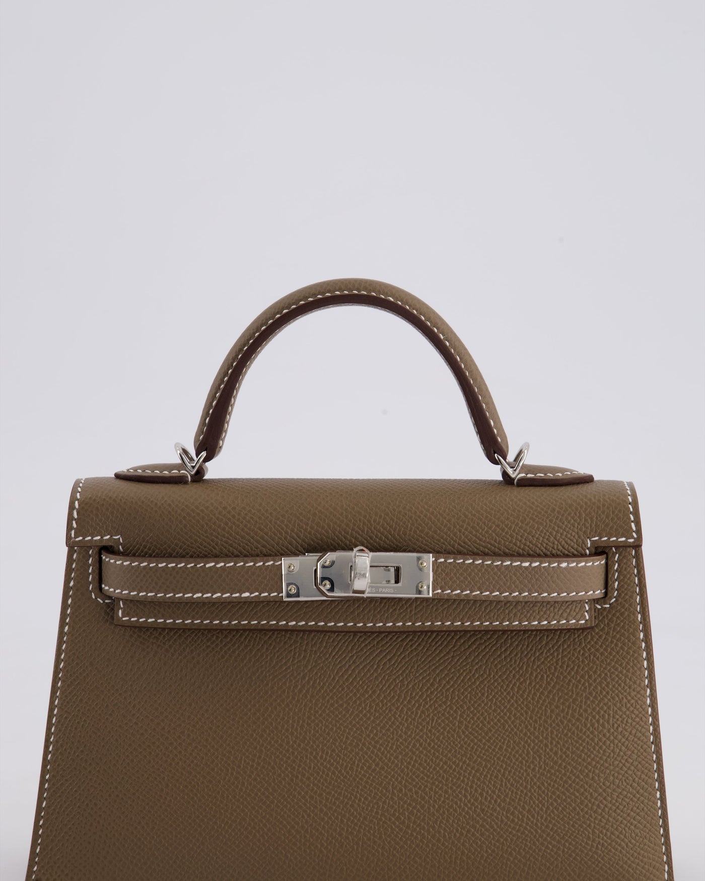 *HOT* Hermes Mini Kelly II 20 Bag in Etoupe Epsom Leather with Palladium Hardware - Product Image 17