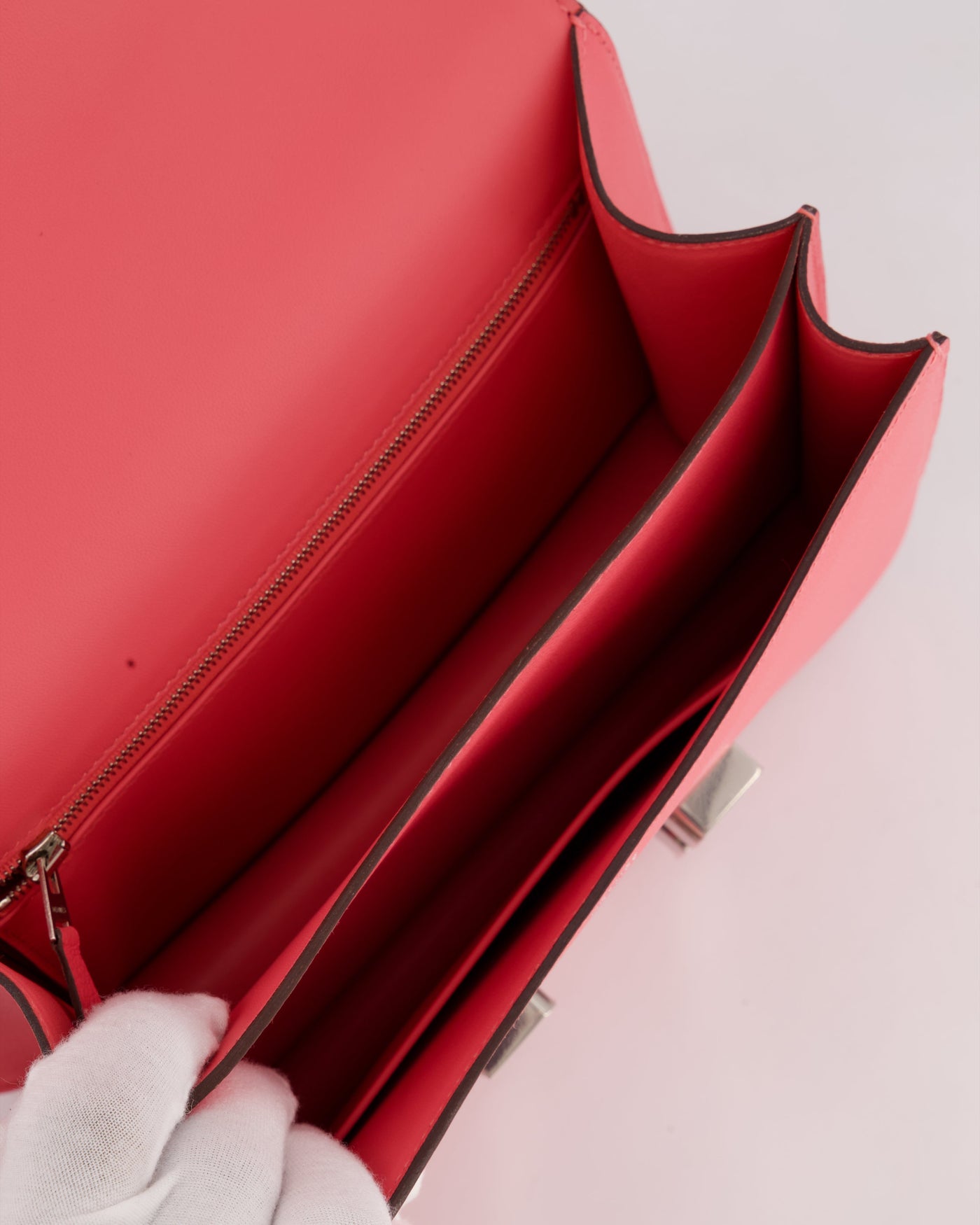 *HOT* Hermes Constance III 24 Bag in Rose Azalee Evercolour Leather with Palladium Hardware - Product Image 16