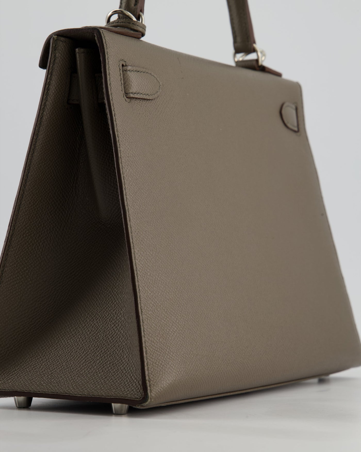 Hermes HSS Kelly 28 Sellier Bag in Gris Etain Epsom Leather with Palladium Hardware - Product Image 14