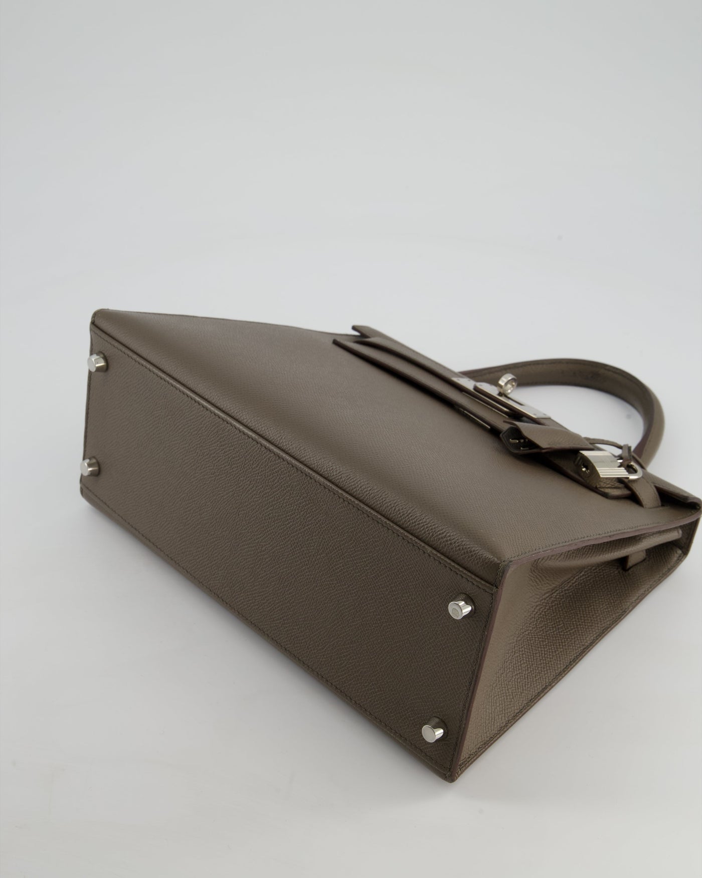 Hermes HSS Kelly 28 Sellier Bag in Gris Etain Epsom Leather with Palladium Hardware - Product Image 20