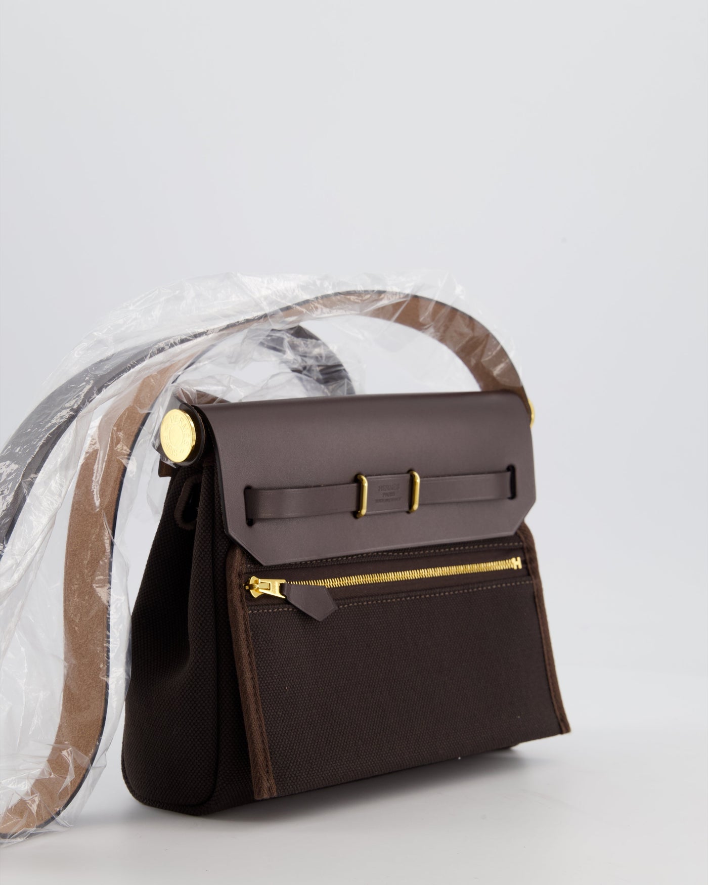 Hermes Herbag Zip 20 Bag in Ebene Viking Canvas & Ebene Vache Hunter Leather with Gold Hardware - Product Image 6