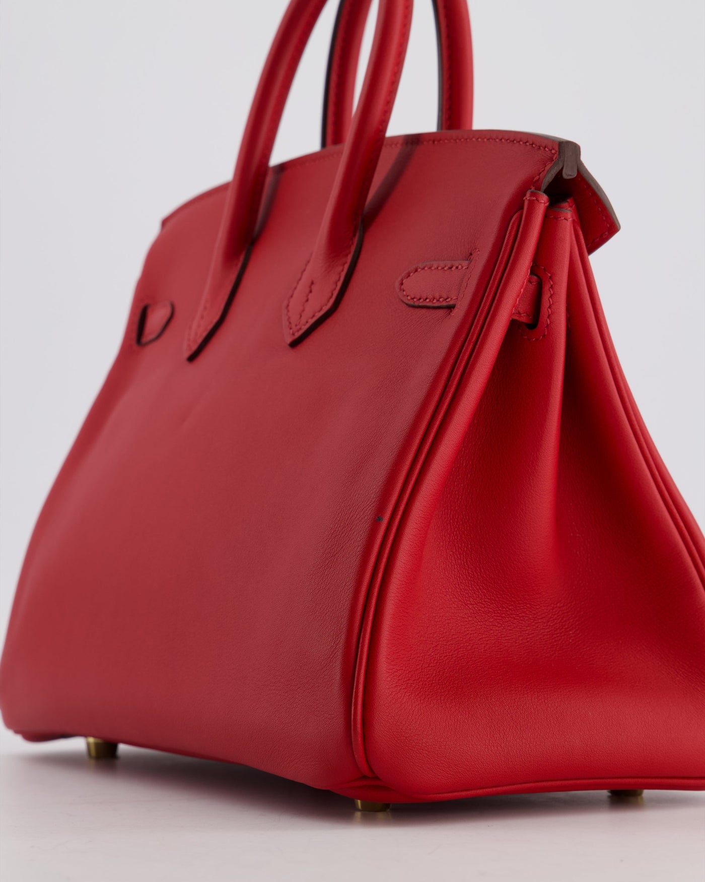 Hermes Birkin 25 Retourne Bag in Rouge Grenat Swift Leather with Gold Hardware - Product Image 12