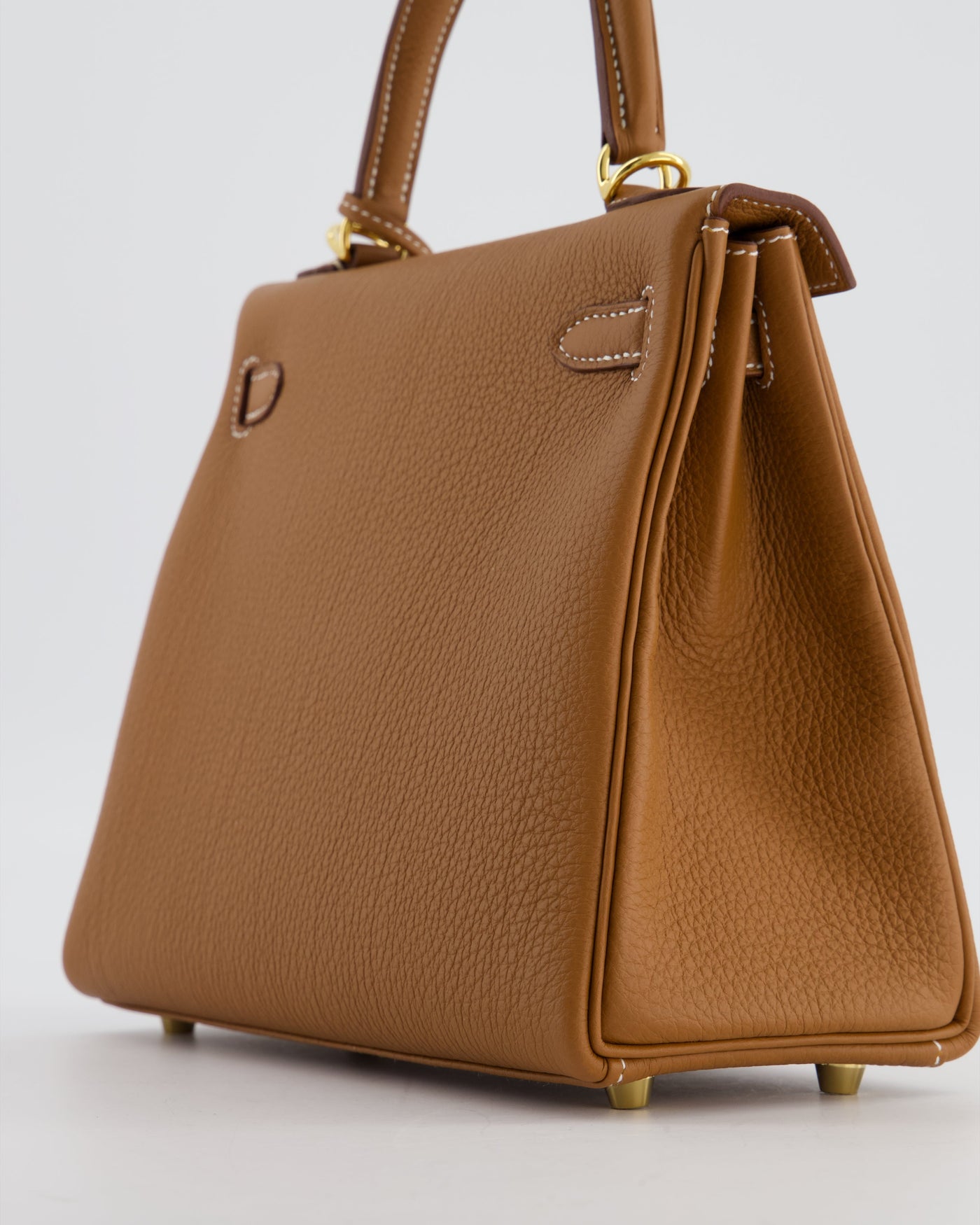 Hermes Kelly 25 Retourne Bag in Gold Togo Leather with Gold Hardware - Product Image 11