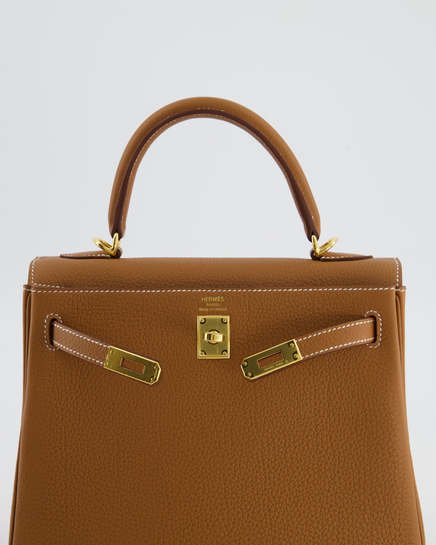 Hermes Kelly 25 Retourne Bag in Gold Togo Leather with Gold Hardware - Product Image 14