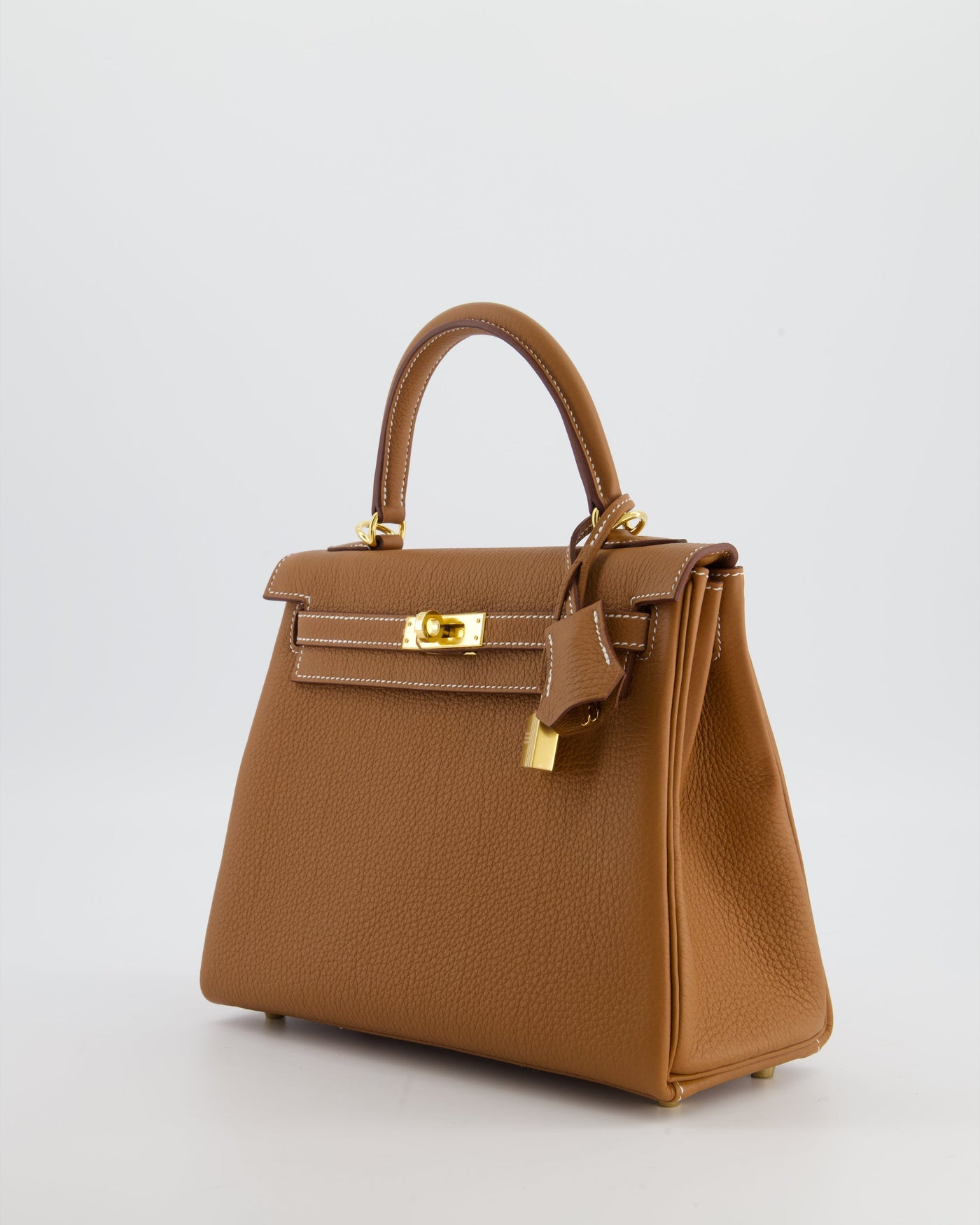 Hermes Kelly 25 Retourne Bag in Gold Togo Leather with Gold Hardware - Product Image 9