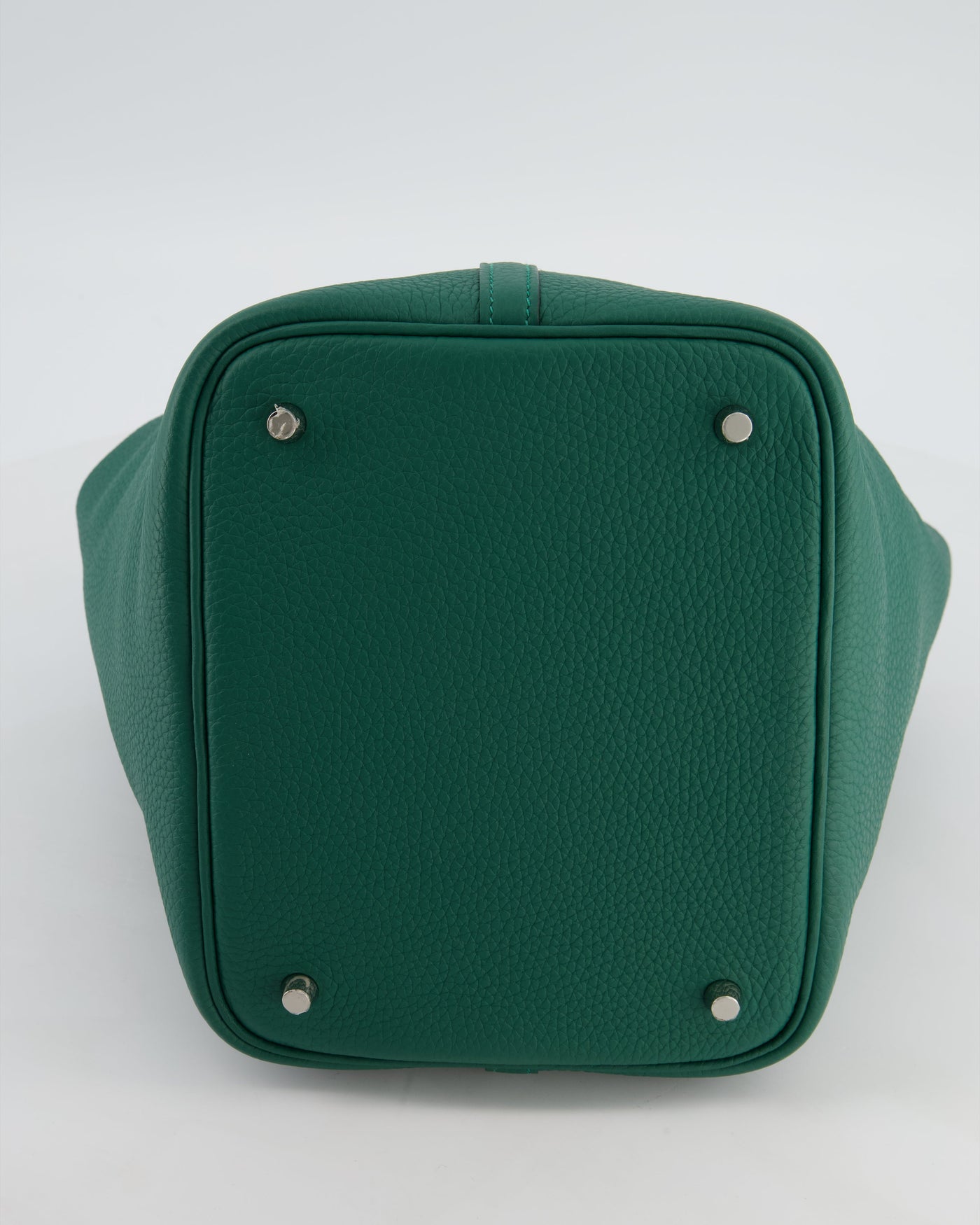 Hermes Picotin Lock 22 Bag in Vert Moyen Clemence Leather with Palladium Hardware - Product Image 17