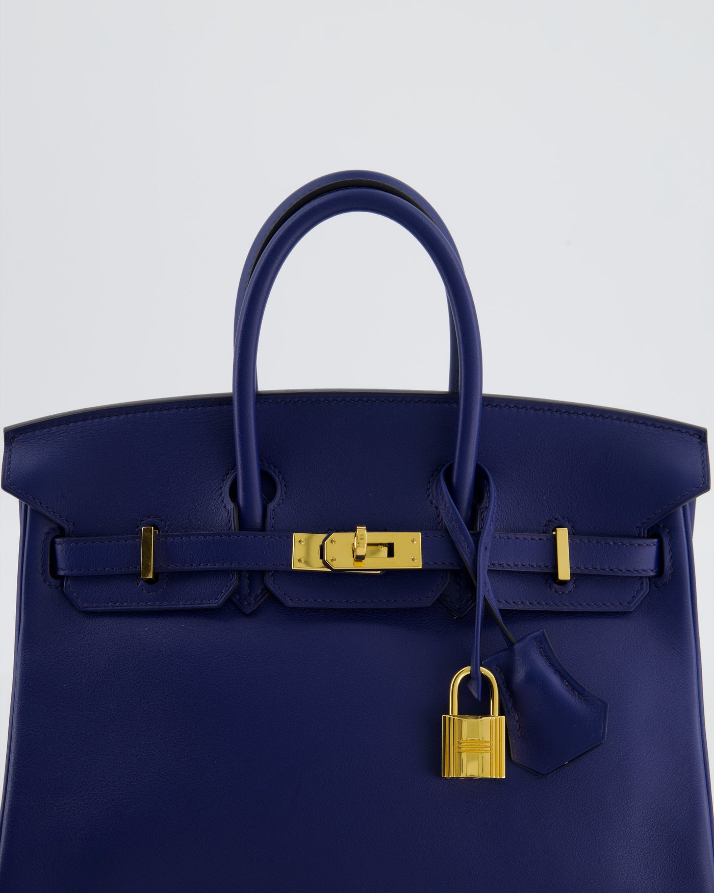Hermes Birkin 25 Retourne Bag in Bleu Saphir Swift Leather with Gold Hardware - Product Image 14