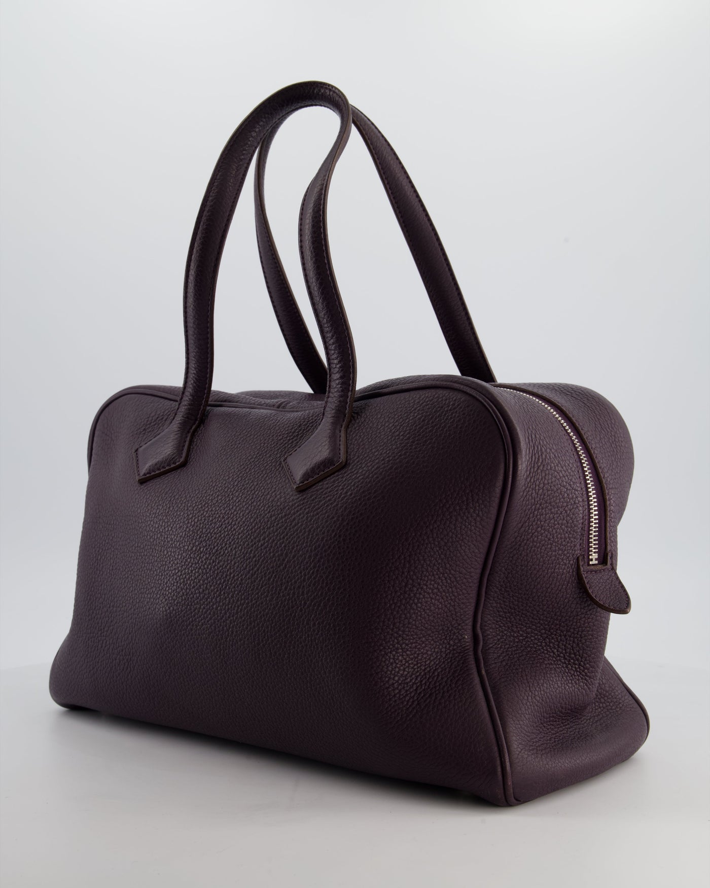 Hermes Victoria II 35cm Bag in Raisin Clemence Leather with Palladium Hardware - Product Image 7