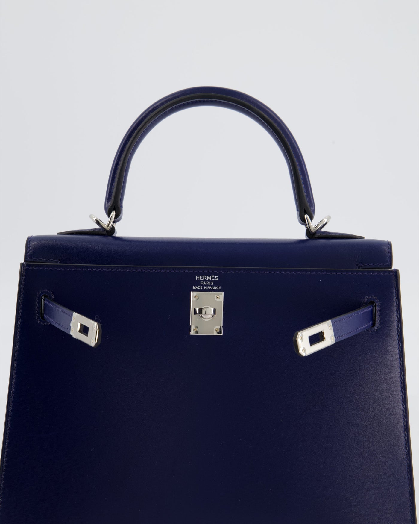 *RARE* Hermes Kelly 25 Sellier Bag in Bleu Saphir Box Leather with Palladium Hardware - Product Image 15