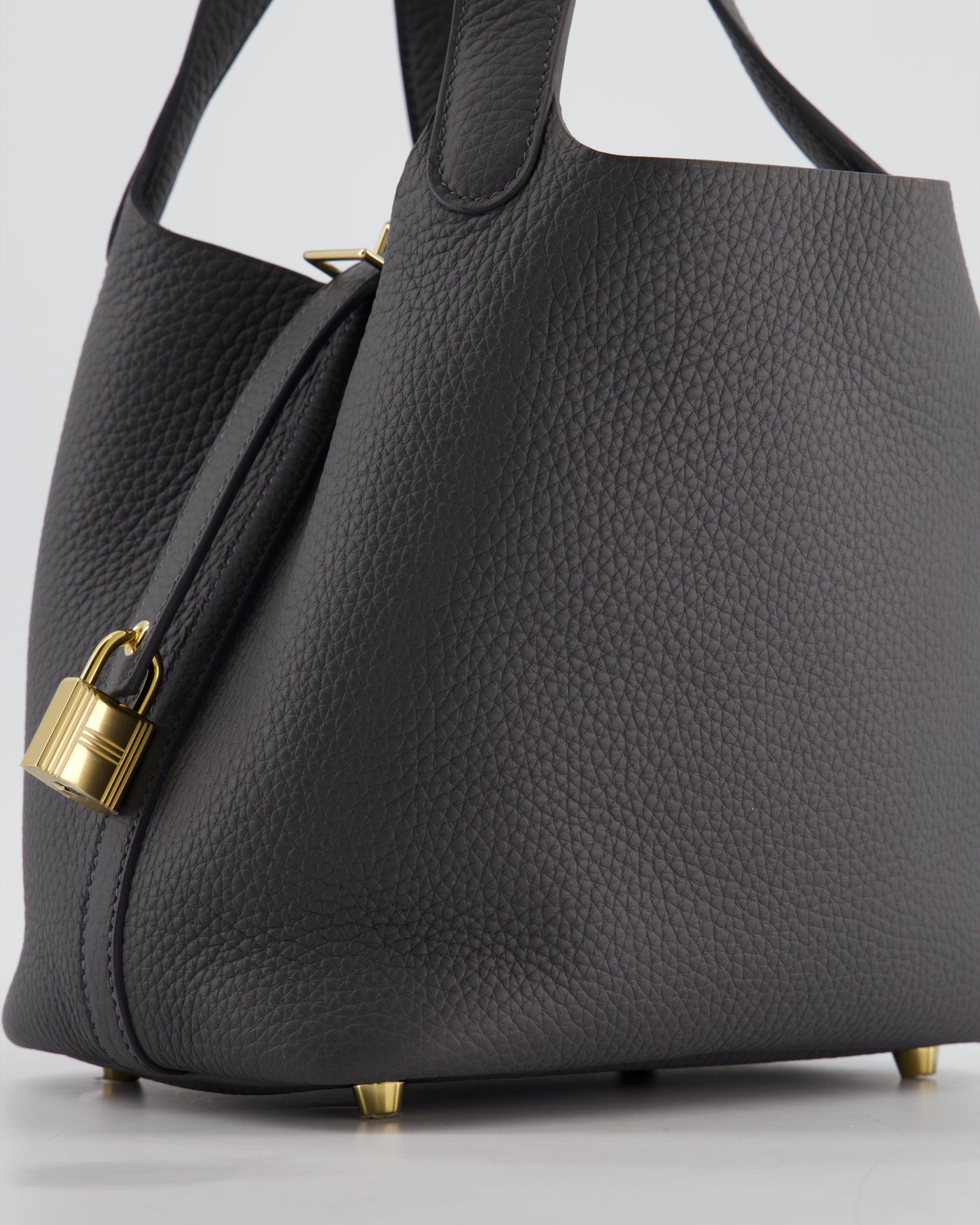 Hermes Picotin Lock 18 Bag in Ardoise Clemence Leather with Permabrass Hardware - Product Image 10