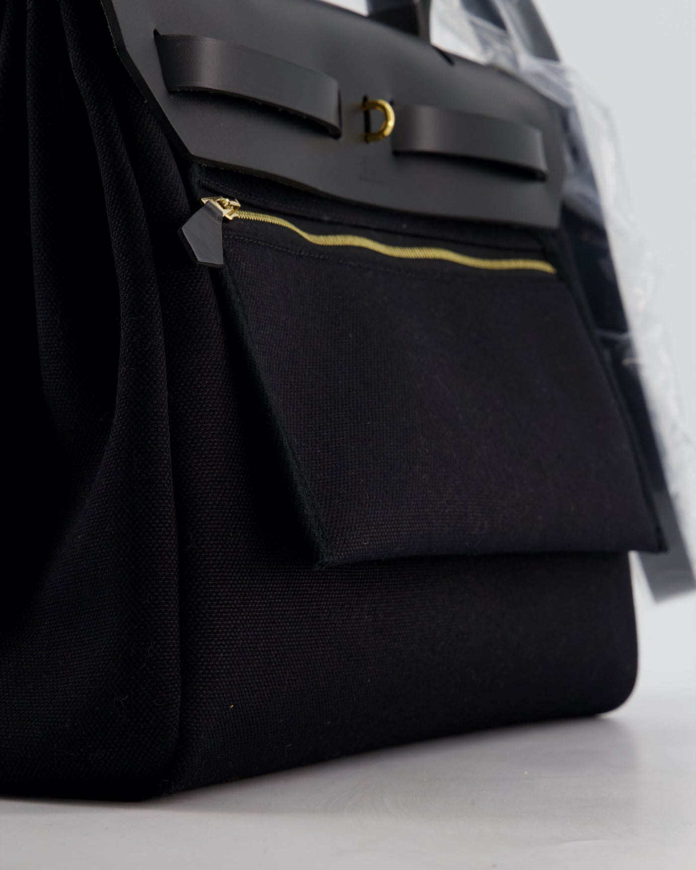 Hermes Herbag 31 Zip Bag in Noir Toile Officier Canvas, Noir Vache Hunter Leather with Gold Hardware - Product Image 16