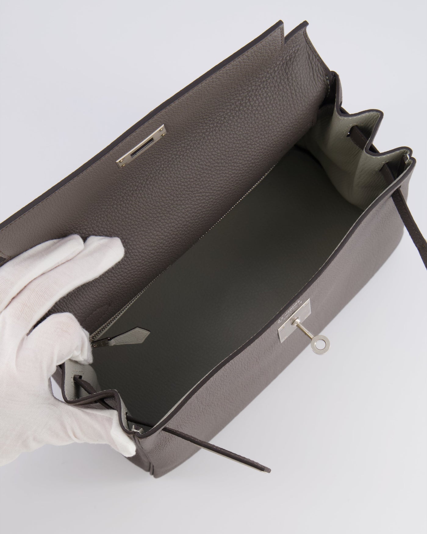 Hermes Kelly 28 Retourne HSS Bag in Gris Etain Togo Leather with Gris Perle Interior and Brushed Palladium Hardware - Product Image 18