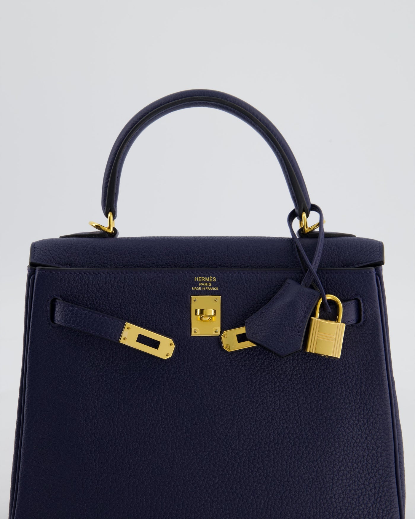 Hermes Kelly 25 Retourne Bag in Bleu Navy Togo Leather Bleu with Gold Hardware - Product Image 15