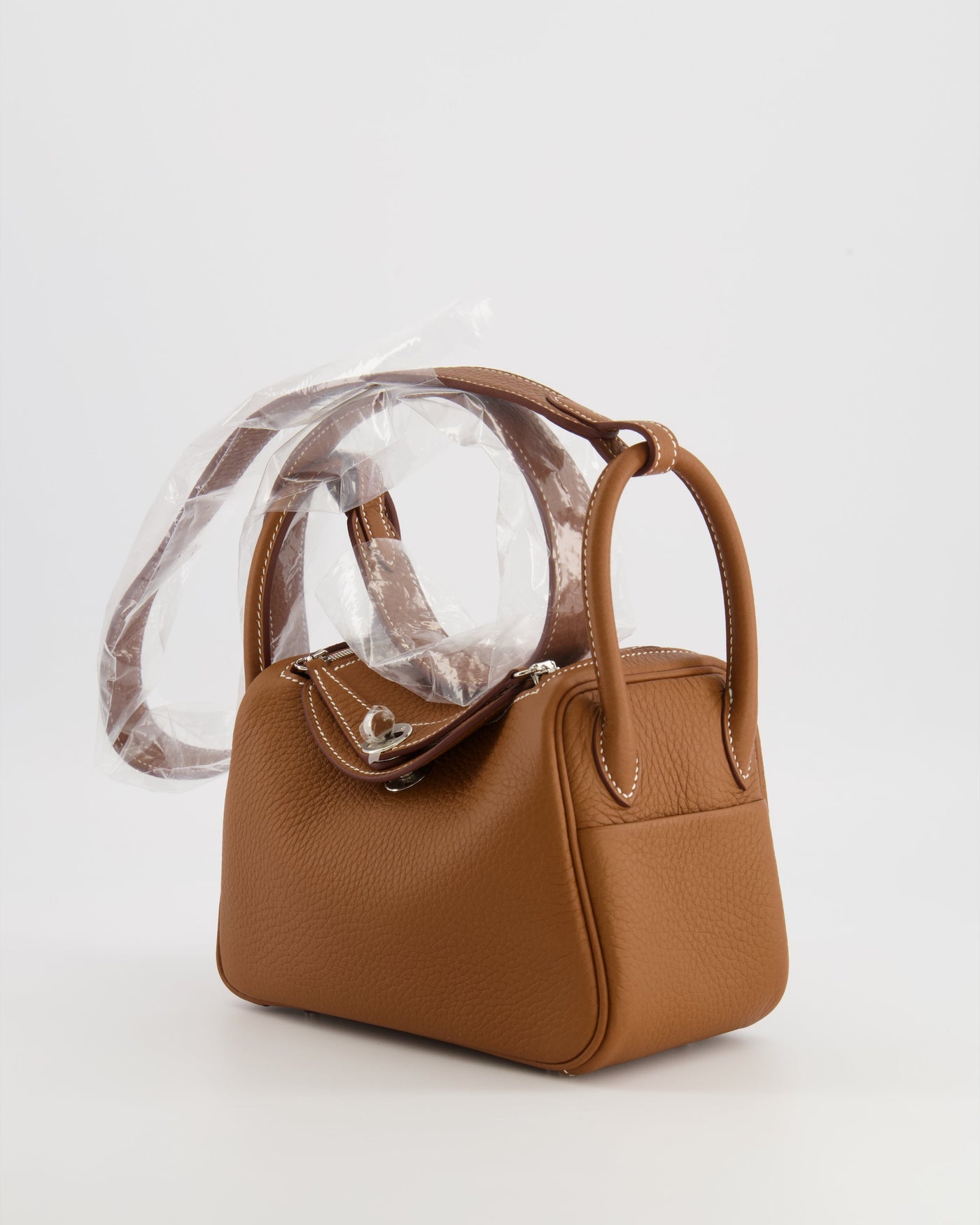 Hermes Mini Lindy Bag in Gold Taurillon Clemence Leather with Palladium Hardware - Product Image 6