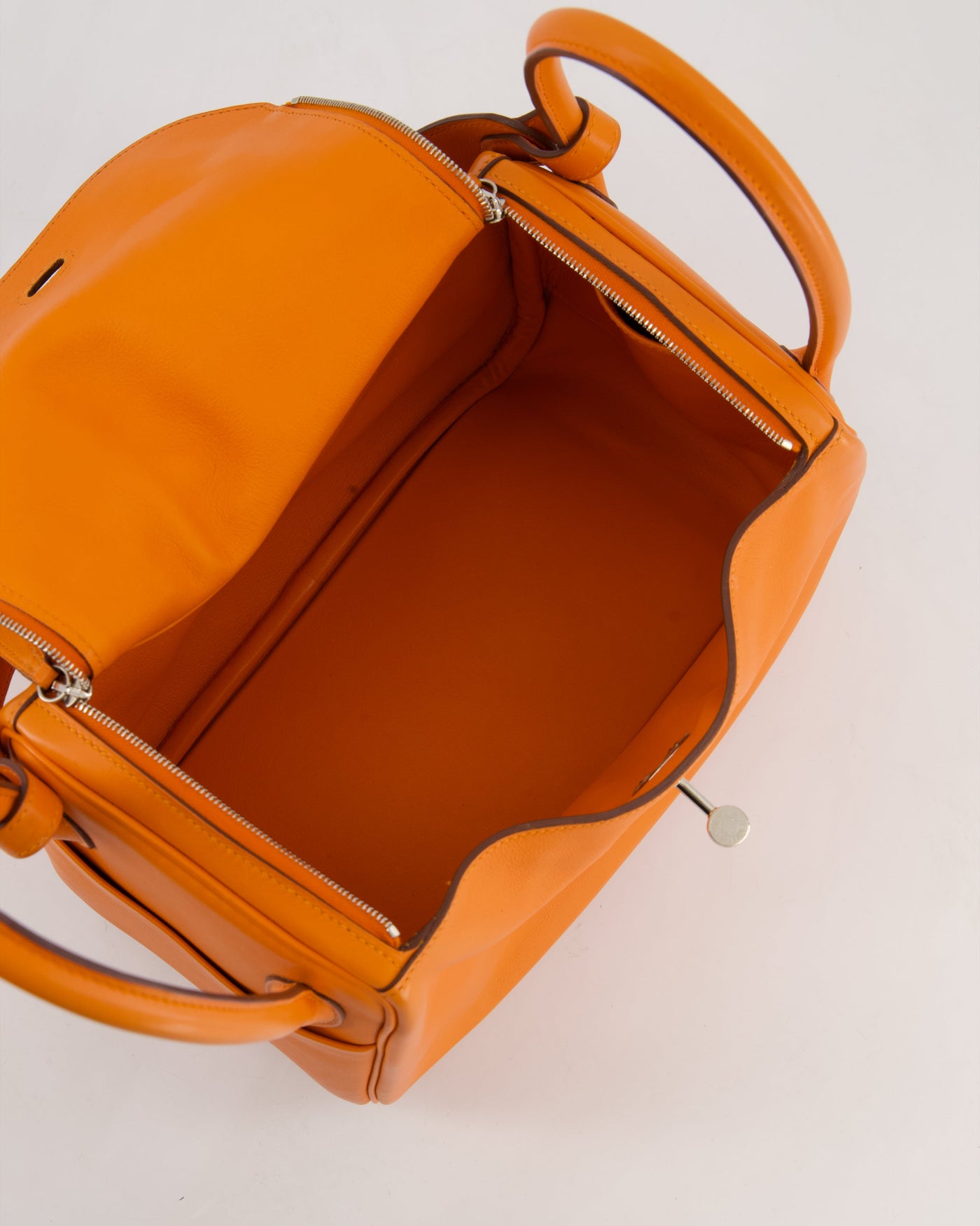 Hermes Lindy 26 Bag in Orange H Swift Leather with Palladium Hardware - Product Image 16