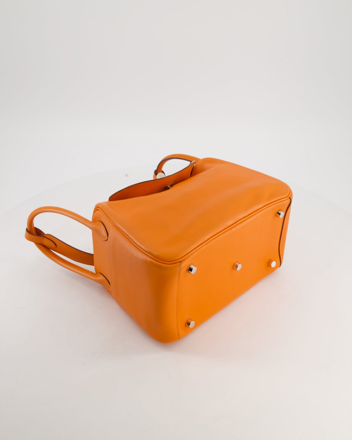 Hermes Lindy 26 Bag in Orange H Swift Leather with Palladium Hardware - Product Image 20